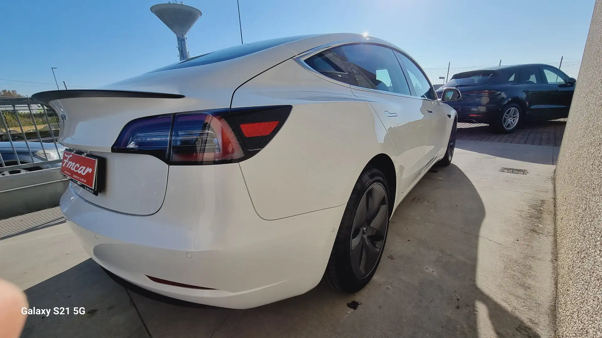 Tesla Model 3 SR + My 2021 rwd Guida autonoma Weiß - 1
