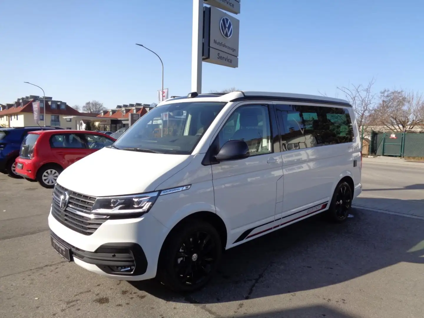 Volkswagen California Beach T6.1 Camper Edition 2,0 TDI DSG ( Schwarz - 2