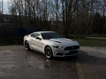 Ford Mustang GT 5.0 V8 441CV