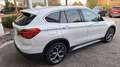 BMW X1 X1 F48 sdrive18i xLine 140cv auto 7m Weiß - thumbnail 4