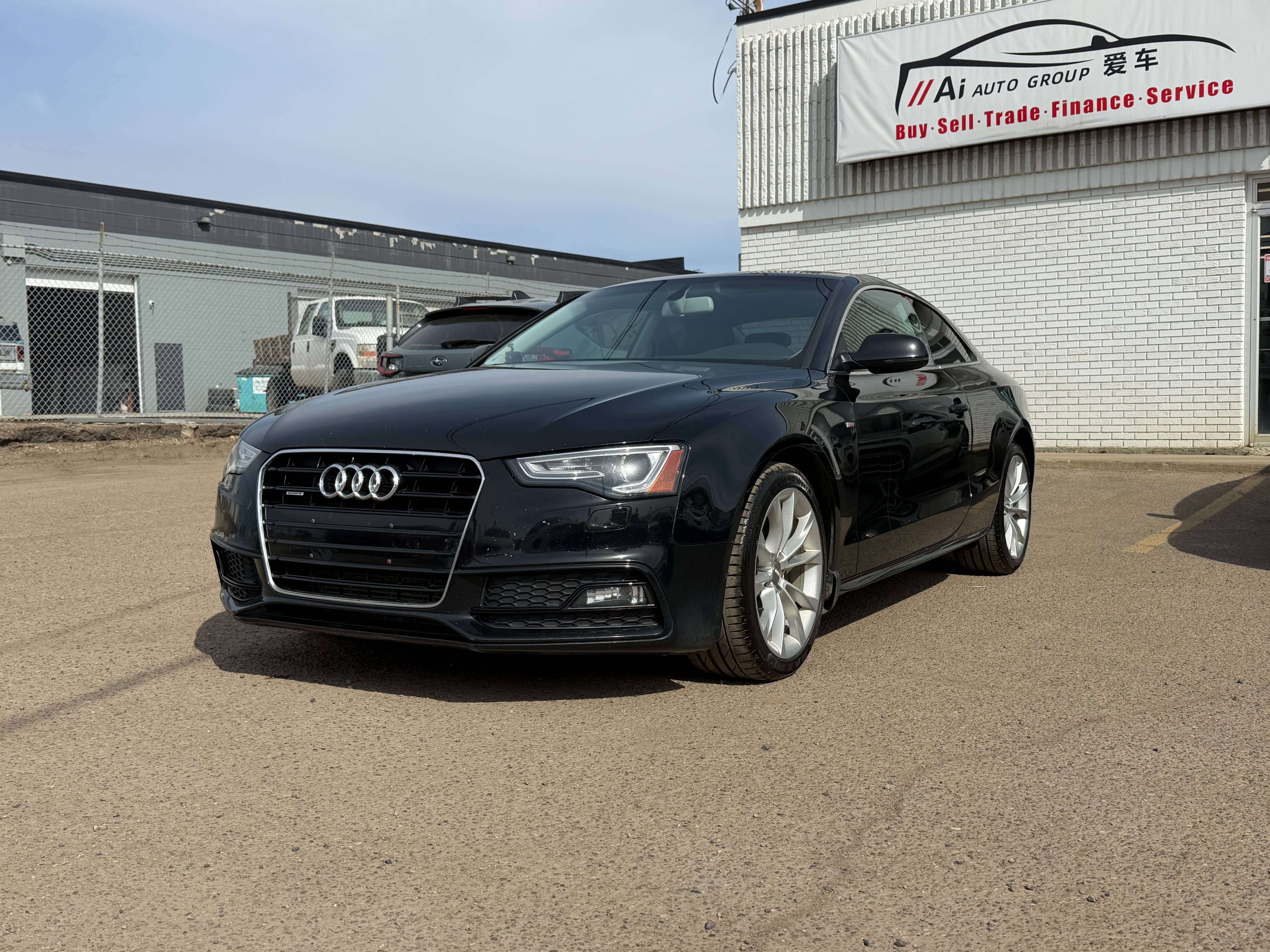2015 Audi A5 Komfort | All Wheel Drive | Low Mileage |