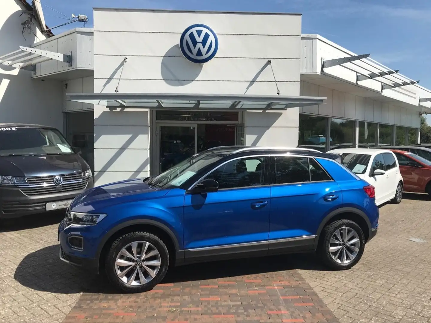 Volkswagen T-Roc 2.0 TDI Style 6-Gang Blau - 2