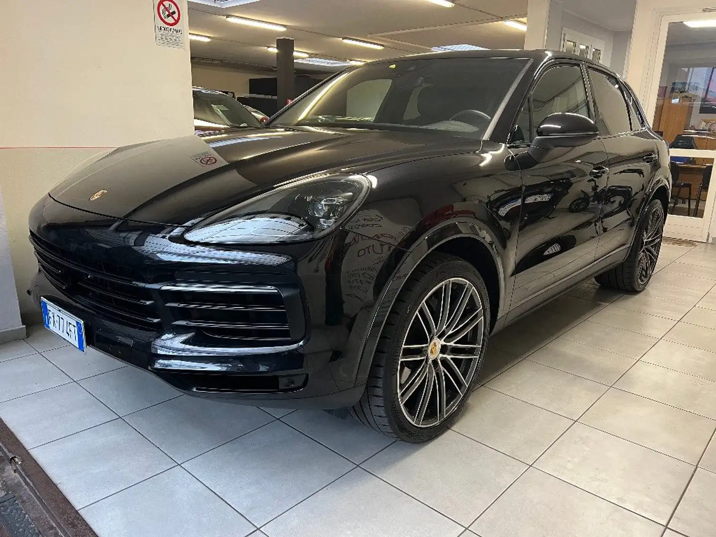 Porsche Cayenne 3.0 V6 TIPTRONIC PELLE TETTO APRIBILE Nero - 1