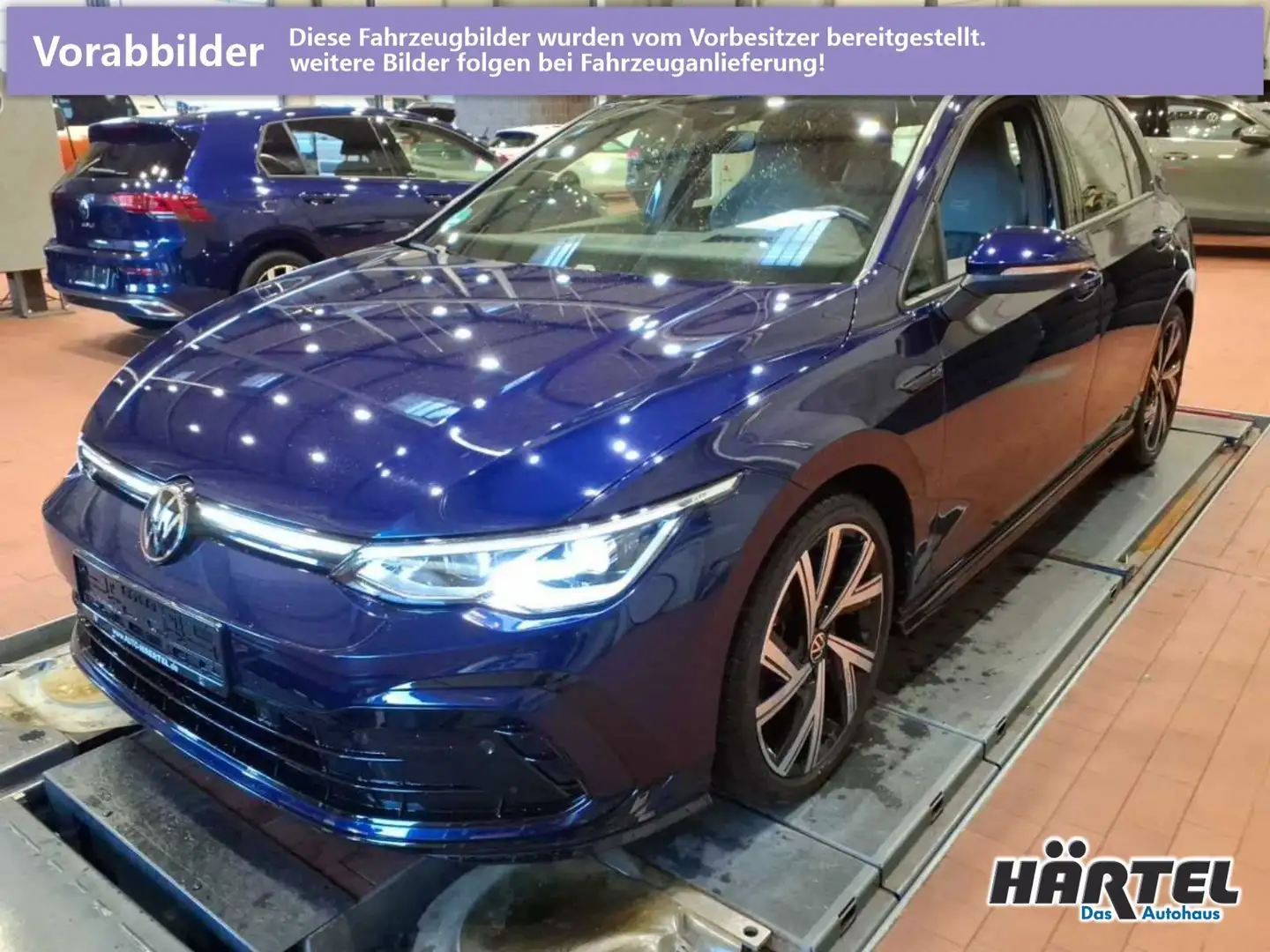 Volkswagen Golf 8 R-LINE 1.5 ETSI DSG (+NAVI) Sportpaket LED Blau - 2