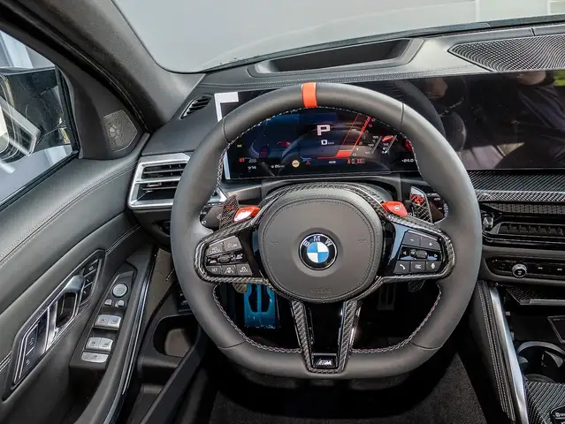 BMW M3 view 9