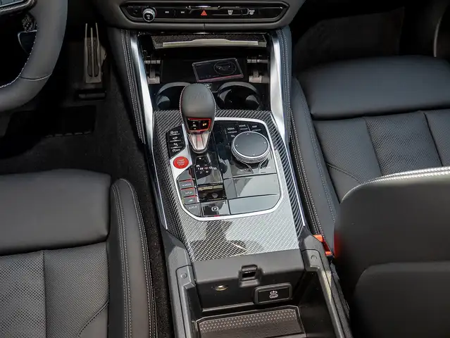 BMW M3 view 7