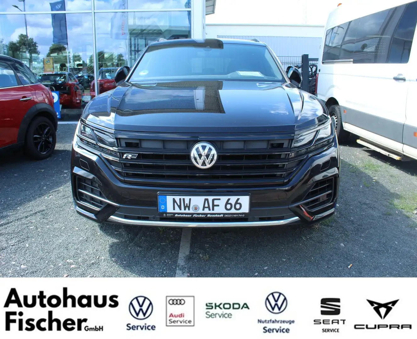 Volkswagen Touareg R-Line 4Motion Schwarz - 2