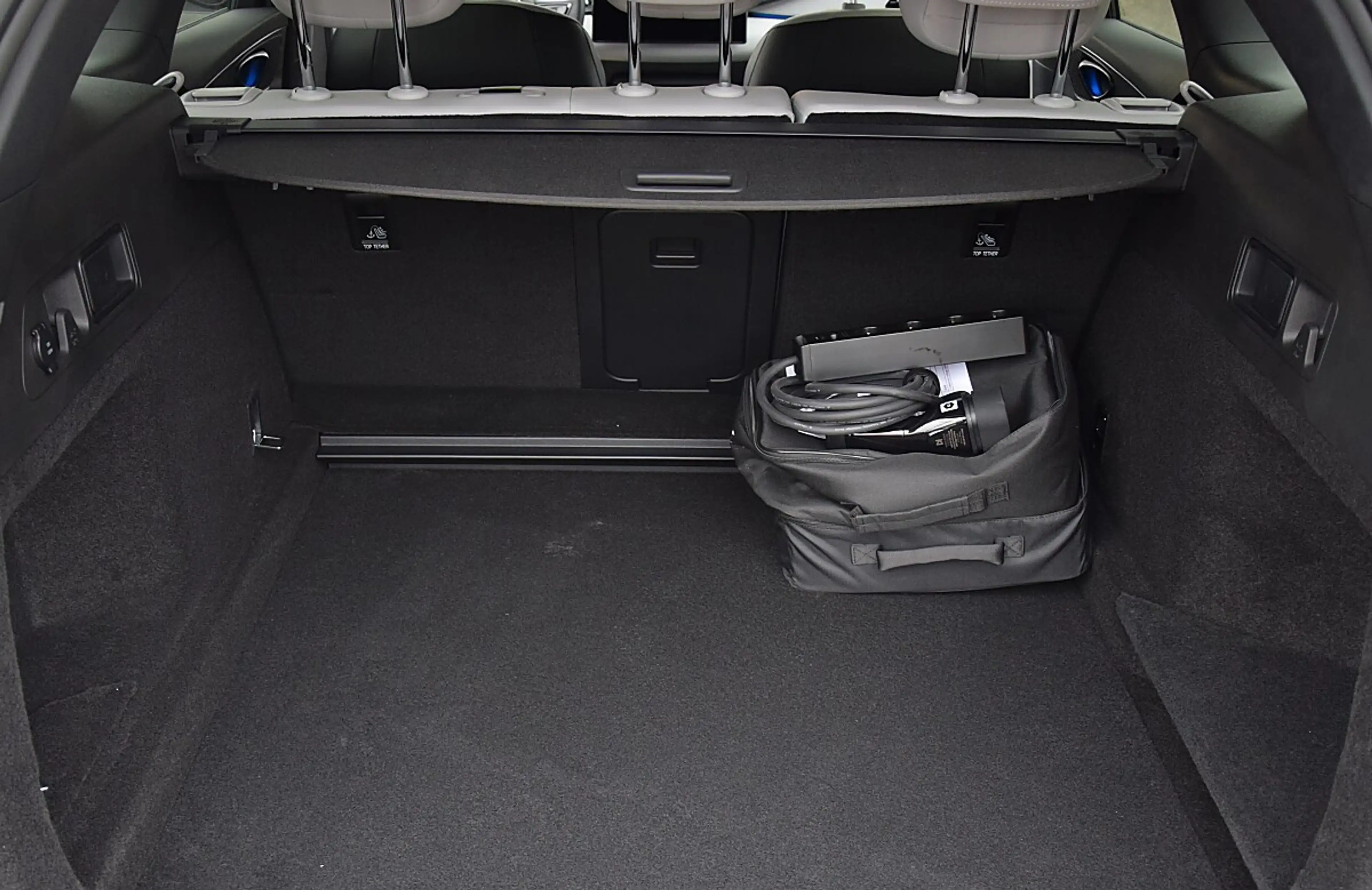 BYD Seal 6 DM-i Touring PHEV 19kWh Comfort Österreich Paket — photo 9