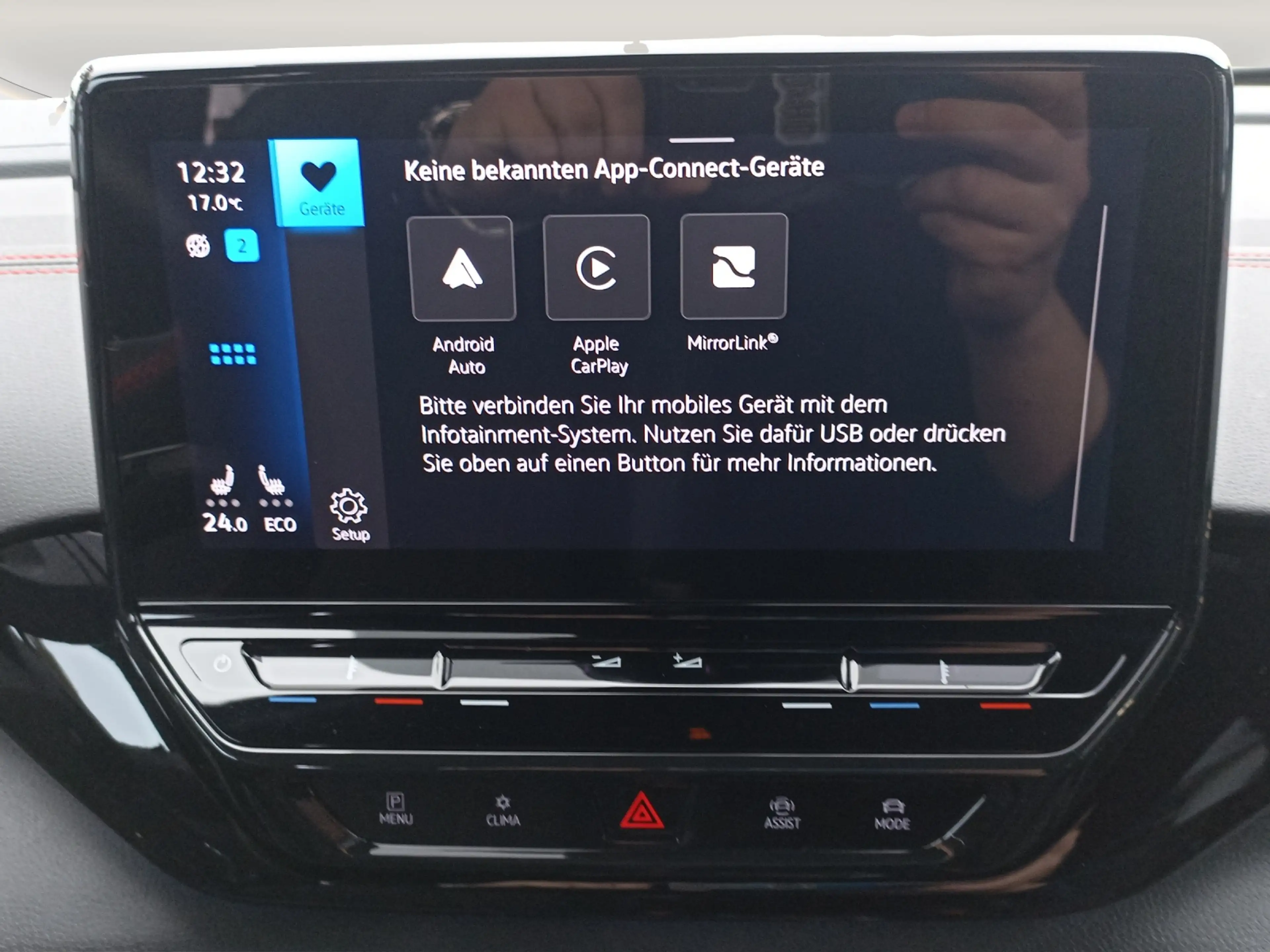Volkswagen ID.4 GTX mit Infotainment-Paket 4Motion  AHK+MATRIX-LED — photo 12