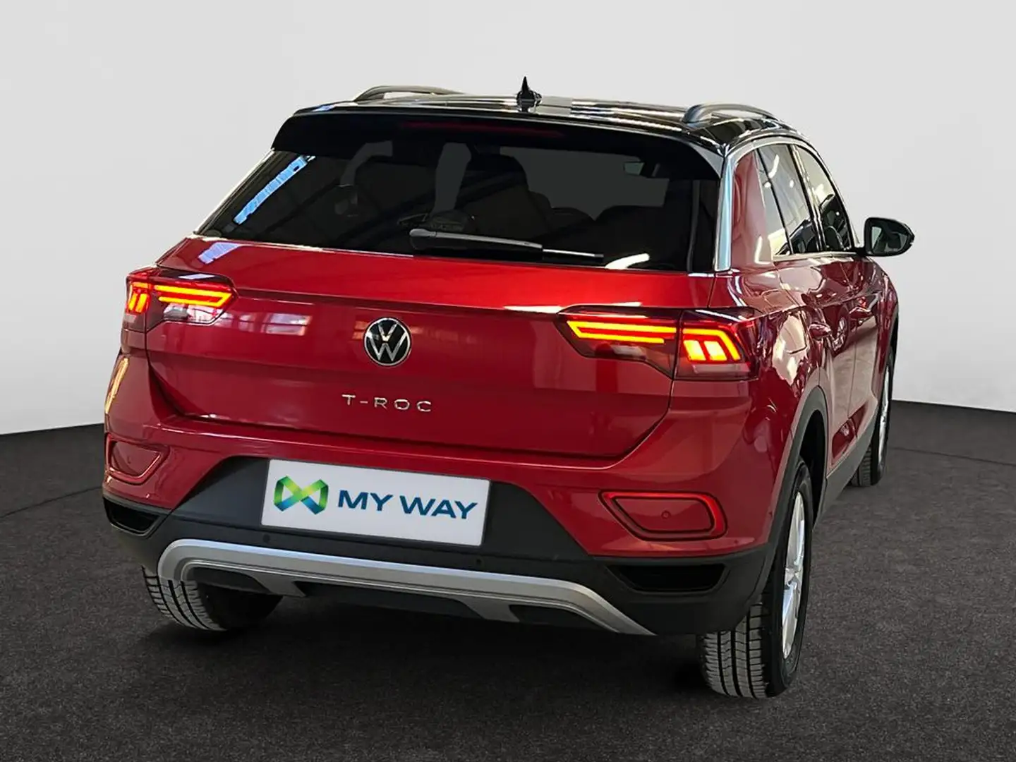 Volkswagen T-Roc T-Roc Life Business 1.0 TSI 81 kW (110 ch) 6 vitesses manuel Rouge - 2