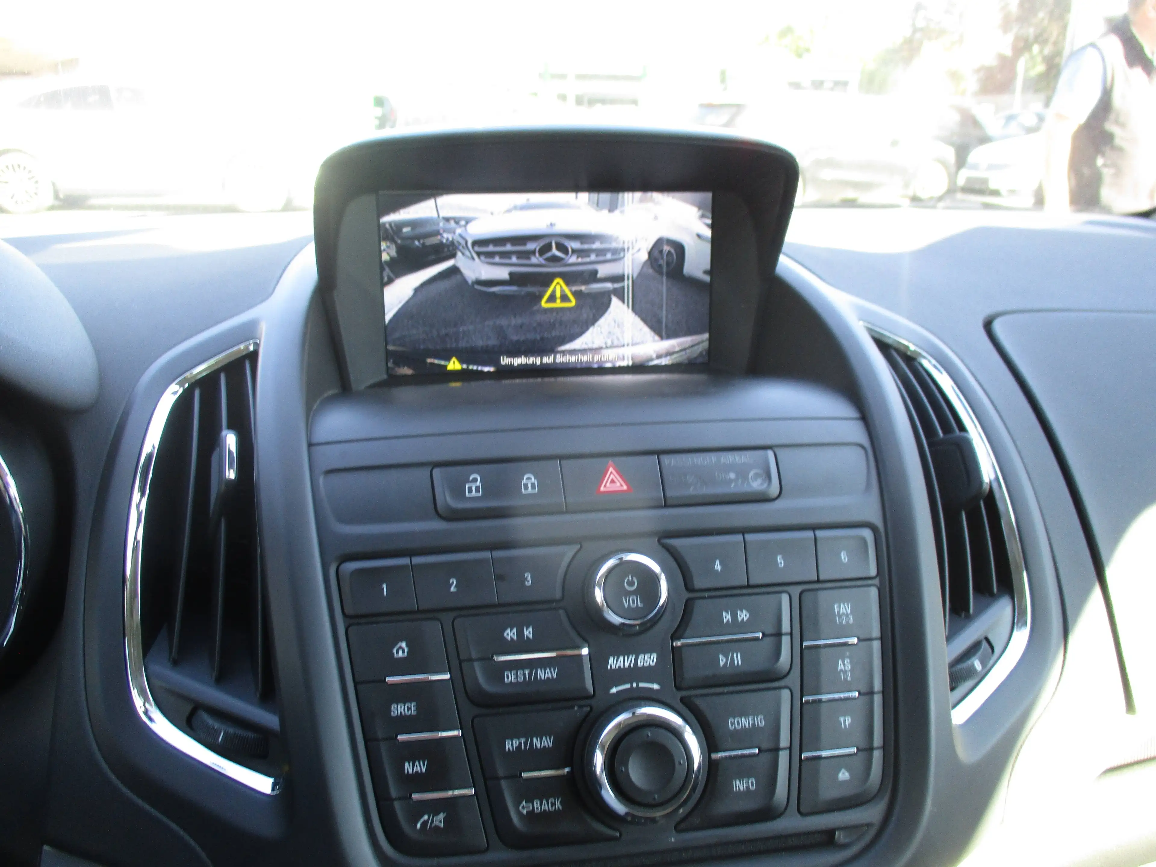 Opel Zafira Tourer 7-SITZER / NAVI / RÜCKFAHRKAMERA — photo 11