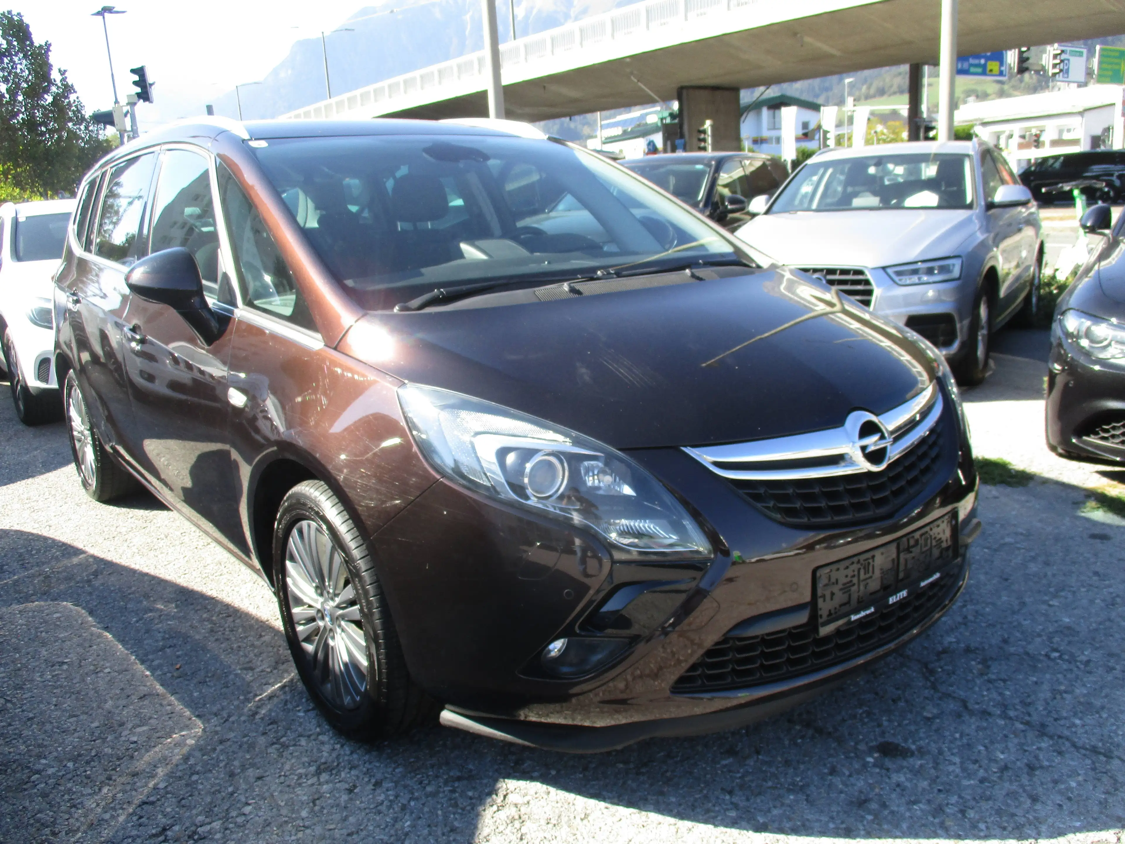 Opel Zafira Tourer 7-SITZER / NAVI / RÜCKFAHRKAMERA