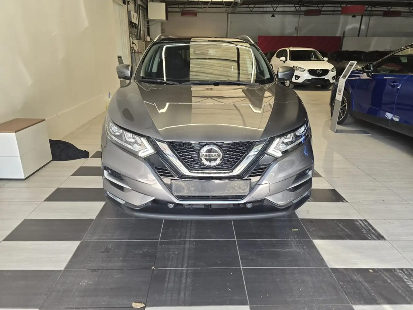 Nissan Qashqai 1,3 140PK//N-connecta//Pano//5 Jaar Garanie Gris - 2