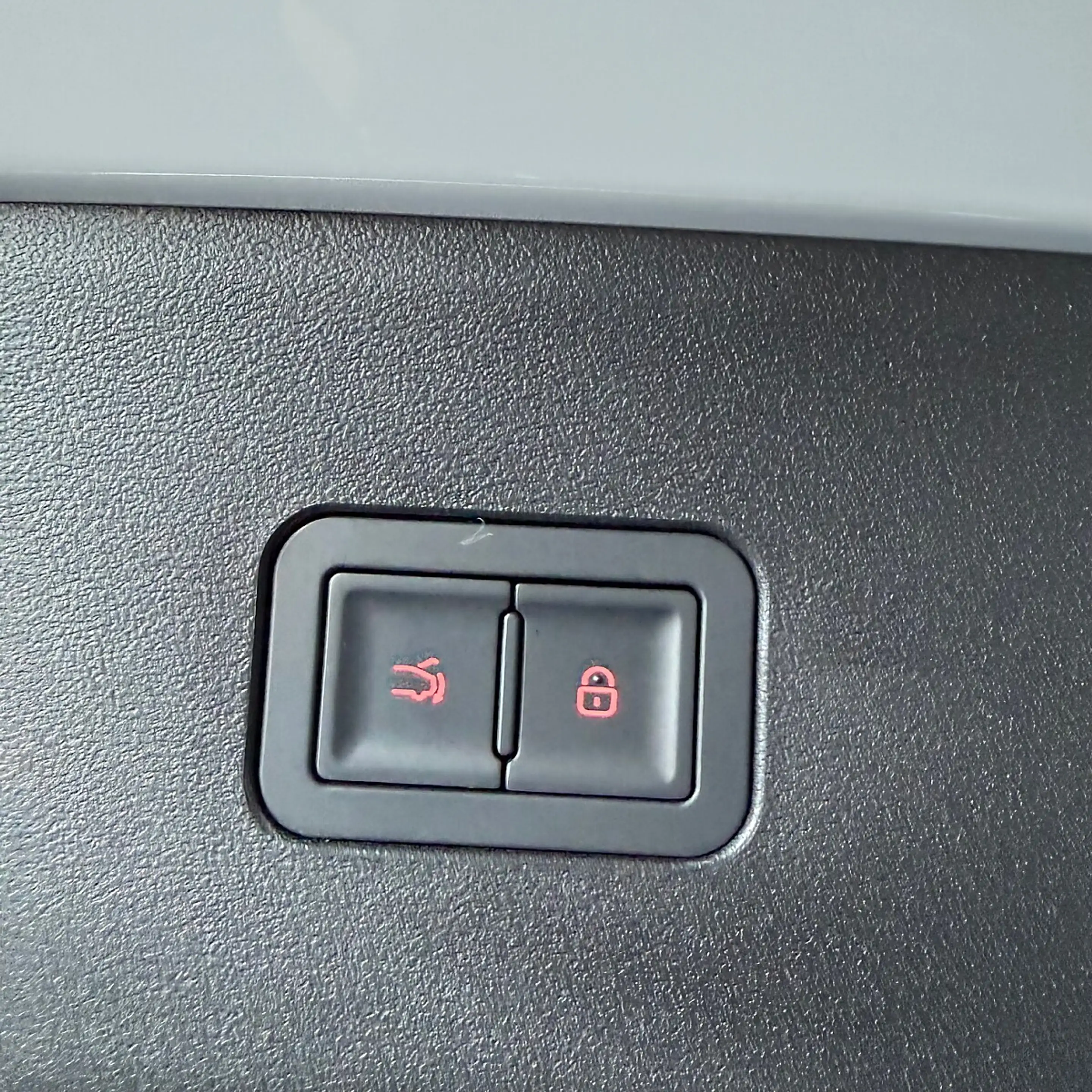 BYD Seal 6 DM-i Touring PHEV 19kWh Comfort Österreich Paket — photo 13