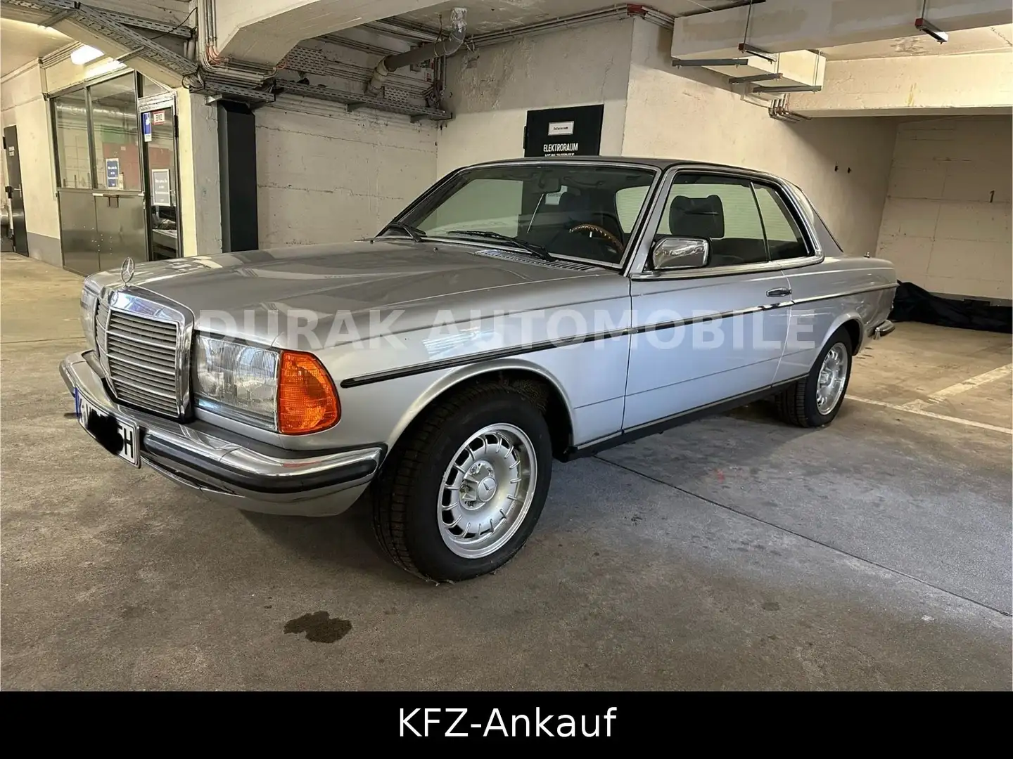Mercedes-Benz CE 280 Coupe , W123 , SEHR SAUBER , H-ZULASSUNG Silber - 1