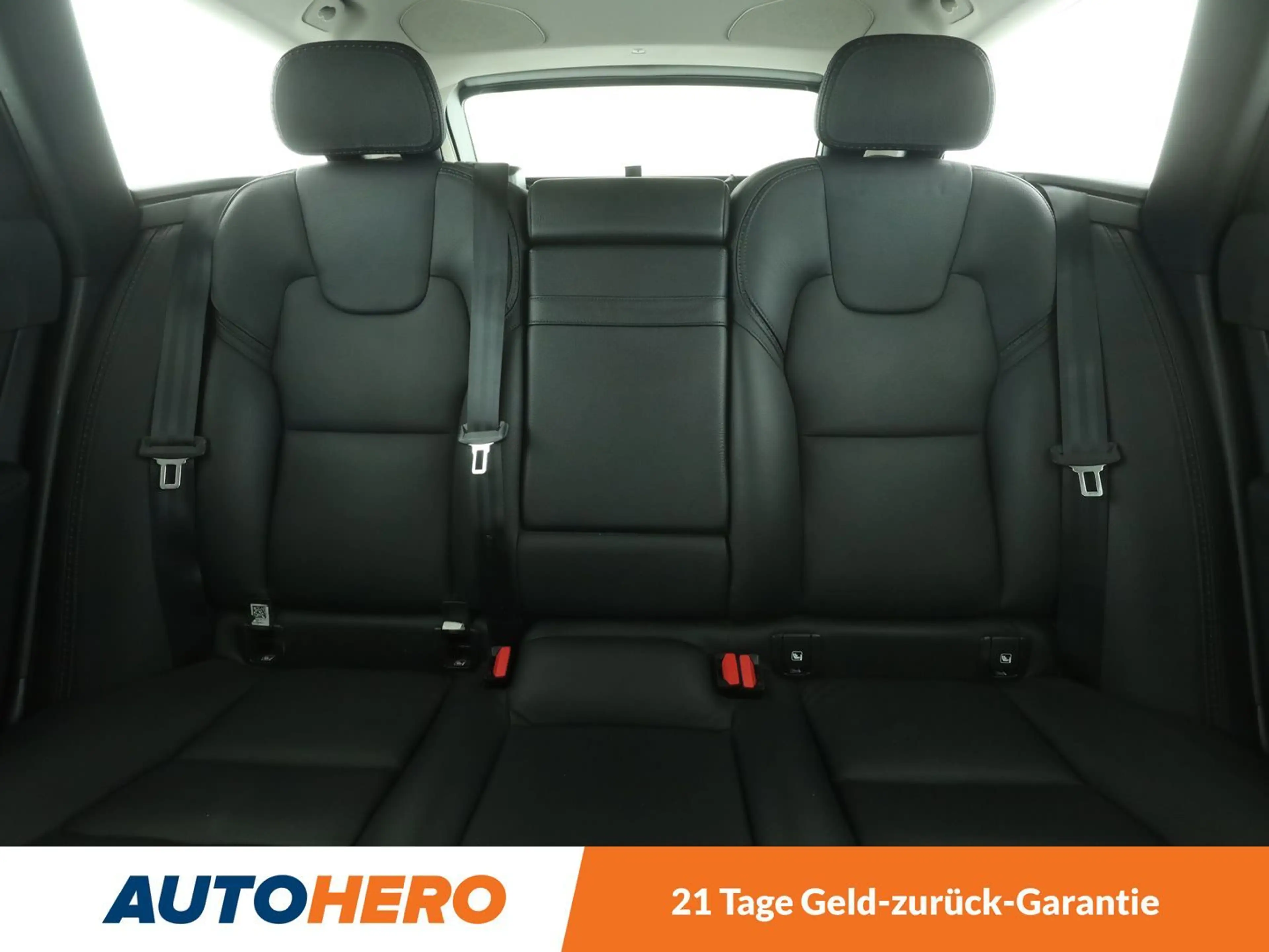 Volvo V90 Cross Country 2.0 D4 Pro AWD Aut.*NAVI*LED*ACC*PDC*SHZ* — photo 14