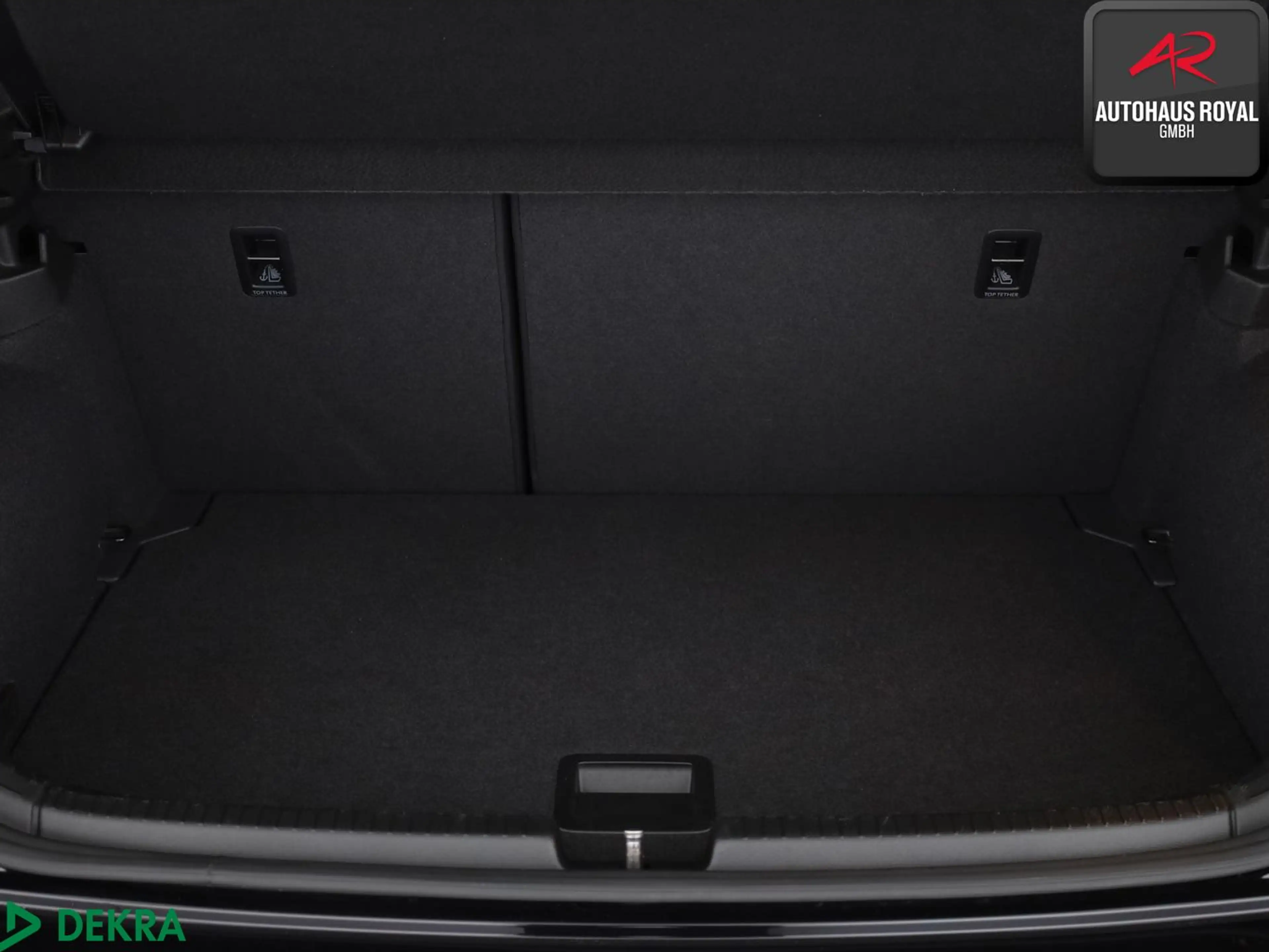 Volkswagen Polo GTI 2.0 TSI PANO,IQ.LIGHT,KEYLESS,BEATS,SH — photo 13
