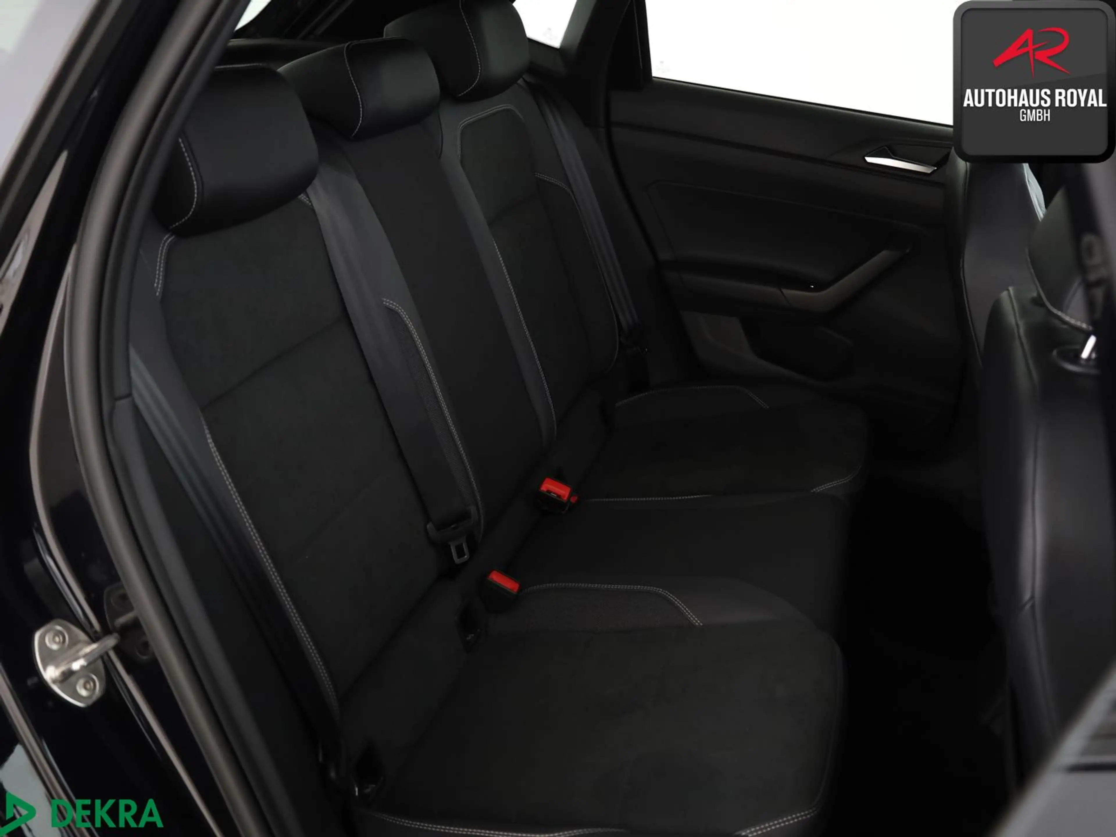 Volkswagen Polo GTI 2.0 TSI PANO,IQ.LIGHT,KEYLESS,BEATS,SH — photo 12