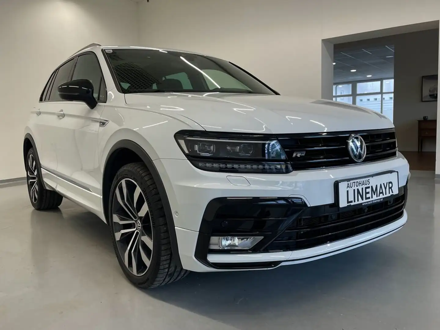 Volkswagen Tiguan 2,0 TDI DSG  4Motion Highline ,R-Line, AHK Blanc - 2
