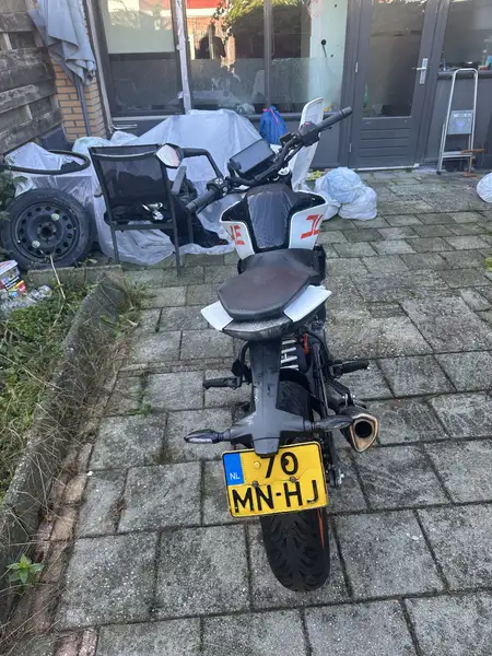 KTM 390 Duke - foto 3