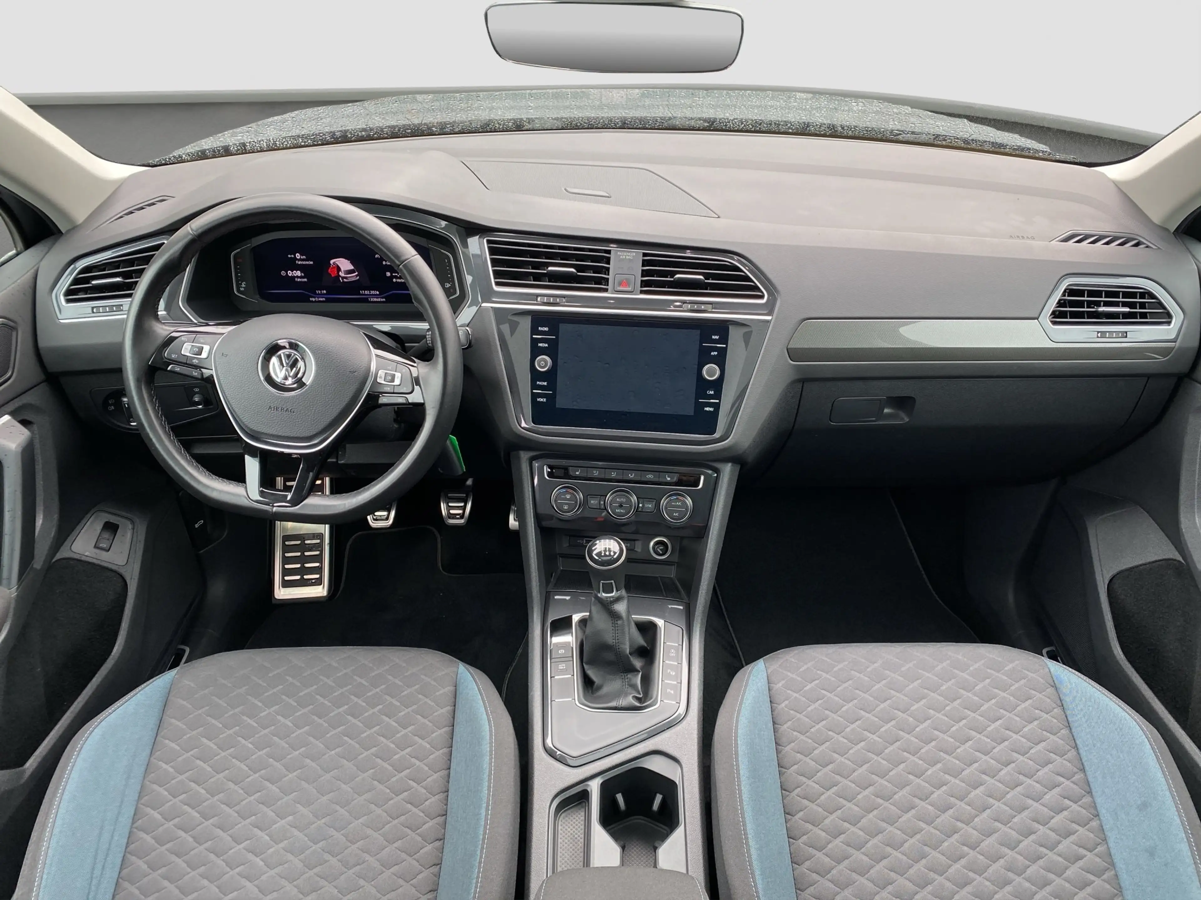 Volkswagen Tiguan 2.0 TDI SCR IQ.DRIVE ACC LED PanoSD AHK — photo 11