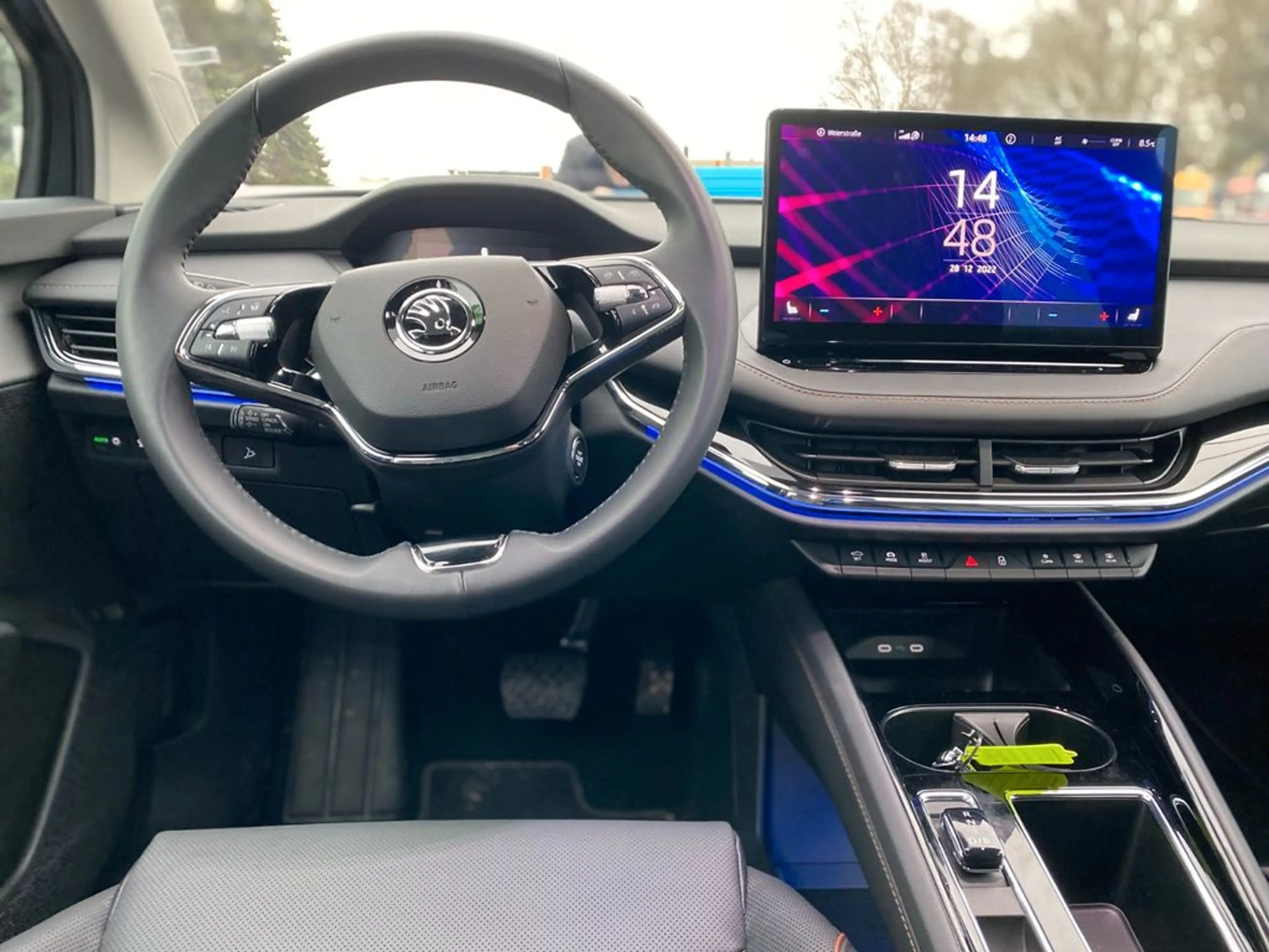 Skoda Enyaq 80 Suite — photo 15