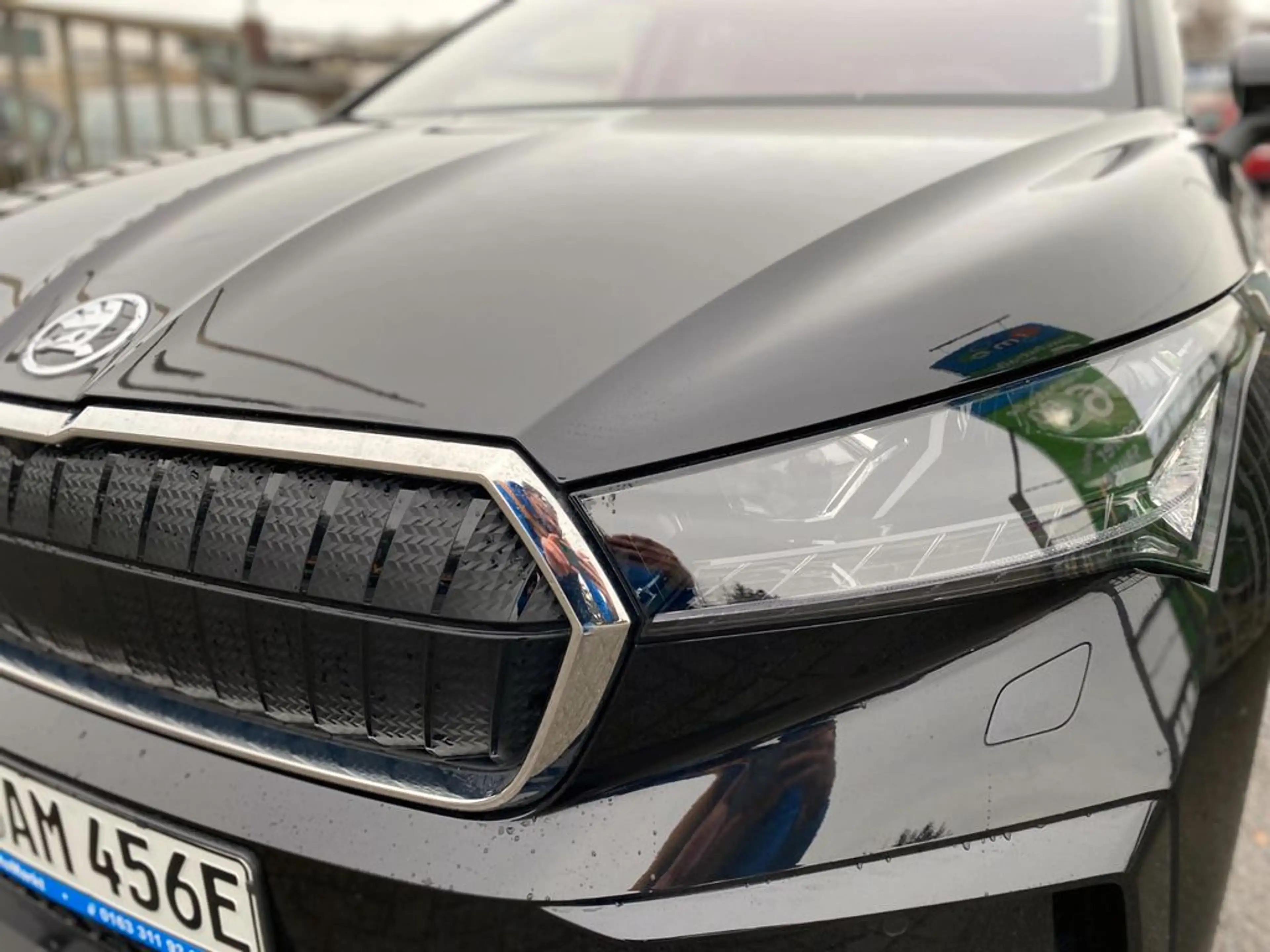 Skoda Enyaq 80 Suite — photo 4