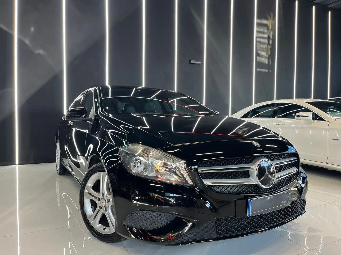 Mercedes-Benz A 180 Premium OK NEOPATENTATI Nero - 1