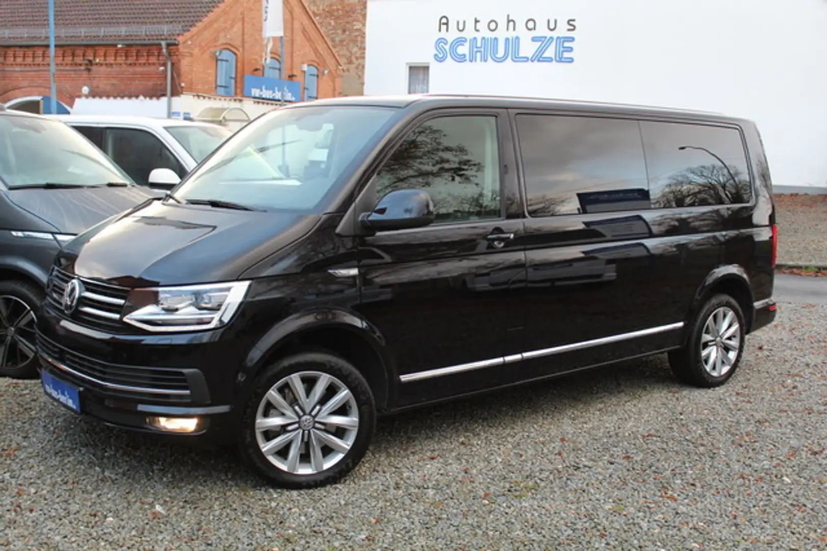 Volkswagen T6 Caravelle Lang LR DSG 4Motion AHK LED Standhz Noir - 1