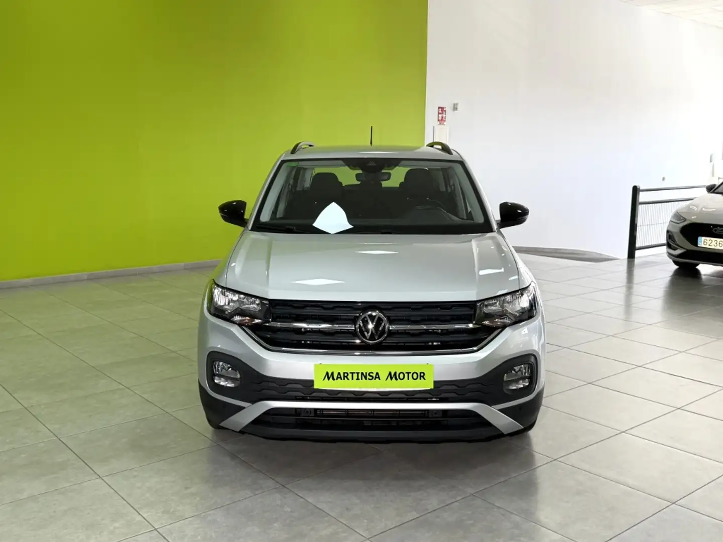 Volkswagen T-Cross 1.0 TSI Advance 81kW Plateado - 2