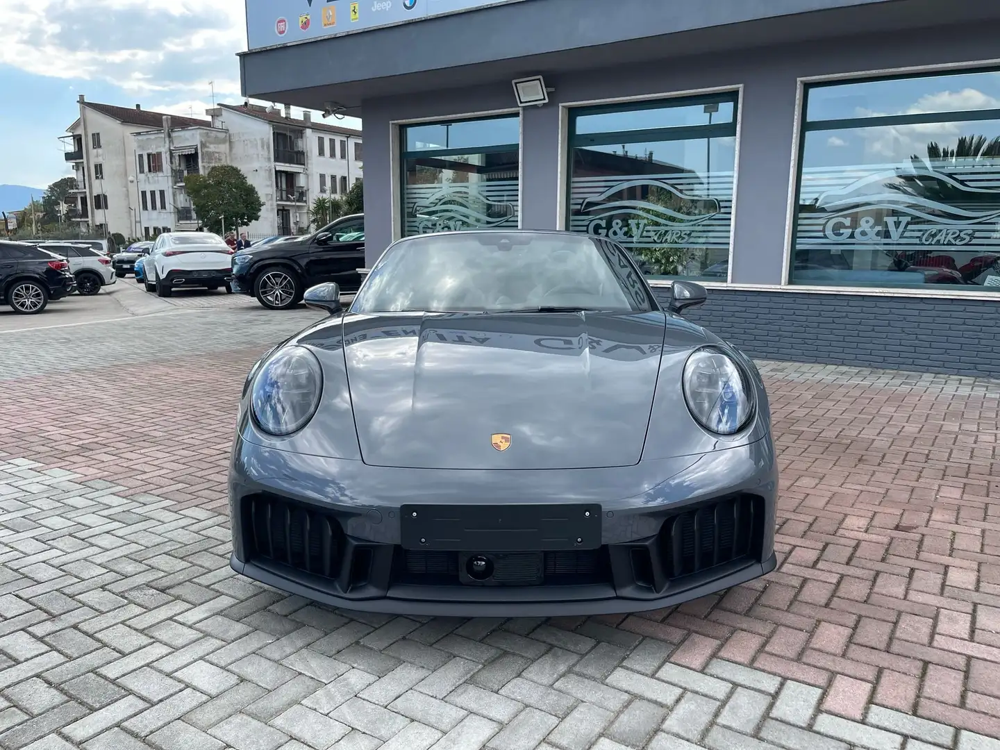 Porsche 992 .2 TARGA 4 GTS ACC 72.000€ NOLEGGIO NO SCORING Grigio - 2