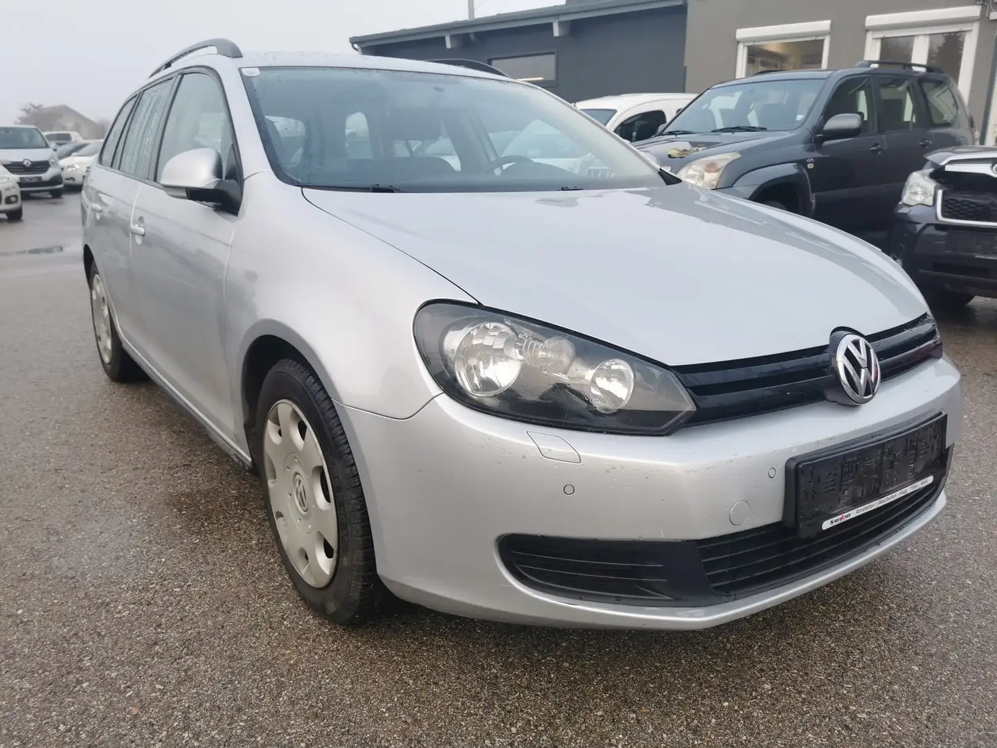 Volkswagen Golf Variant Trendline BlueMotion Grey - 1
