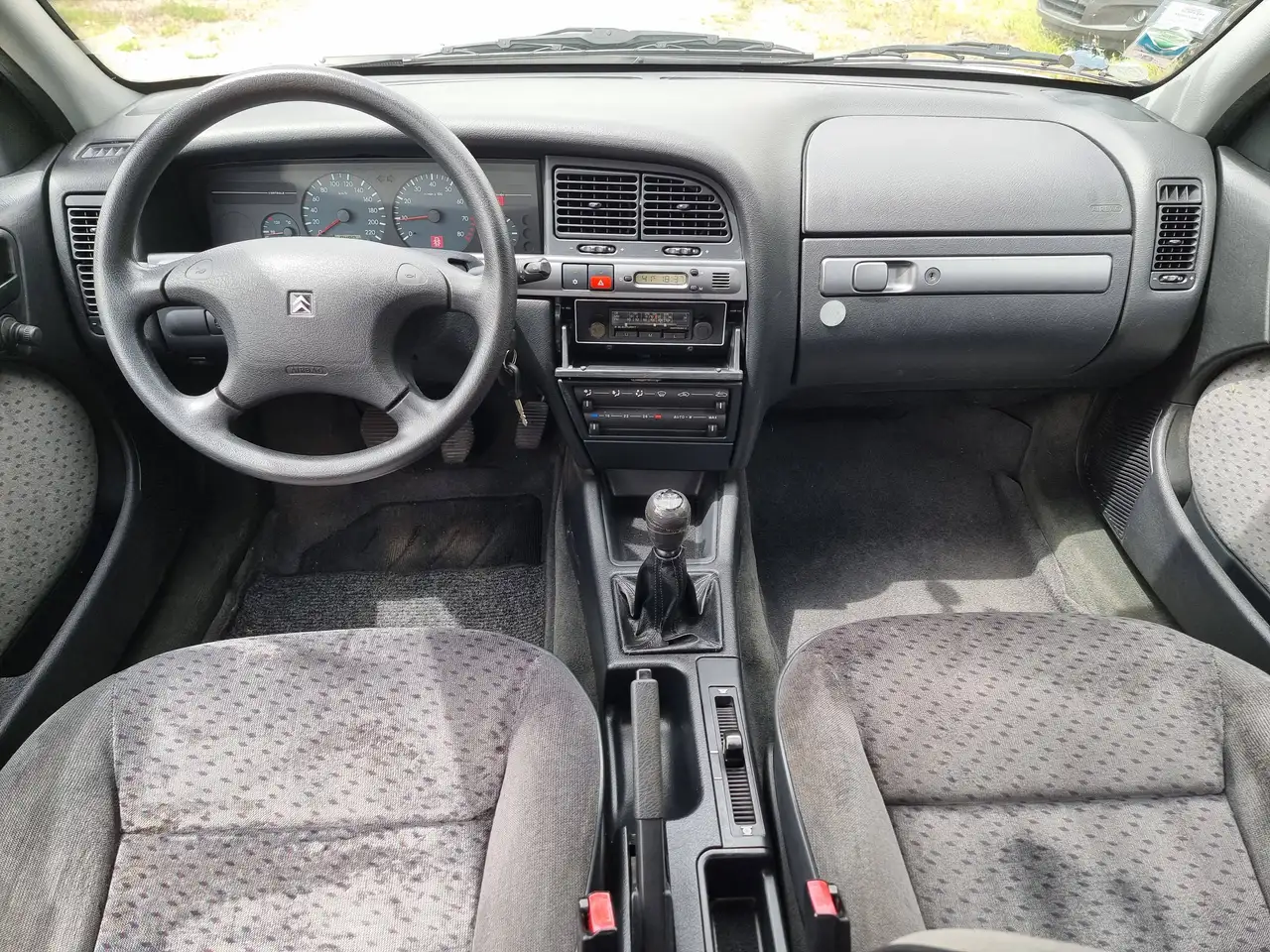 Citroen Xantia II 1,8i 90ch sx, foto 6