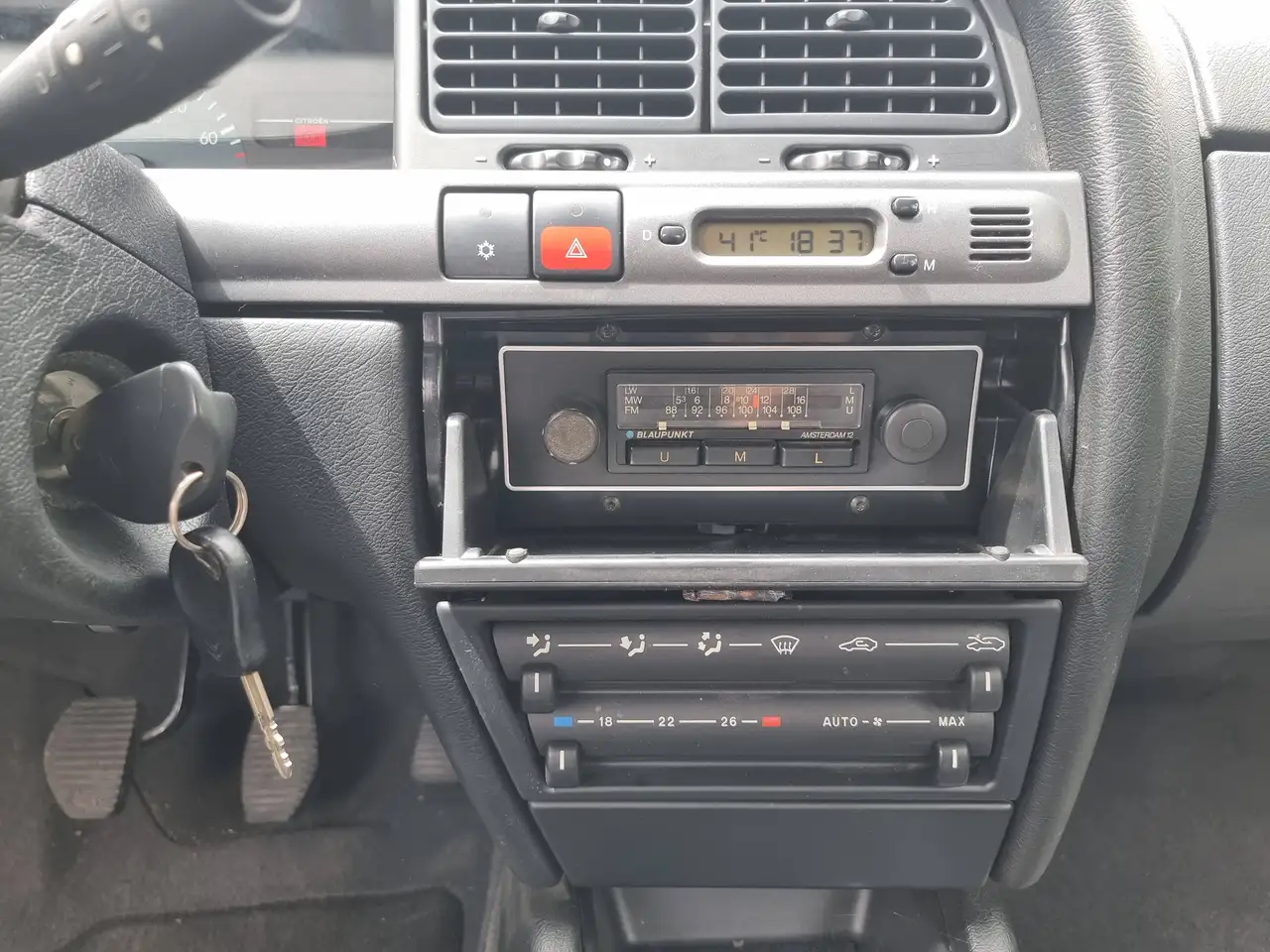Citroen Xantia II 1,8i 90ch sx, foto 8