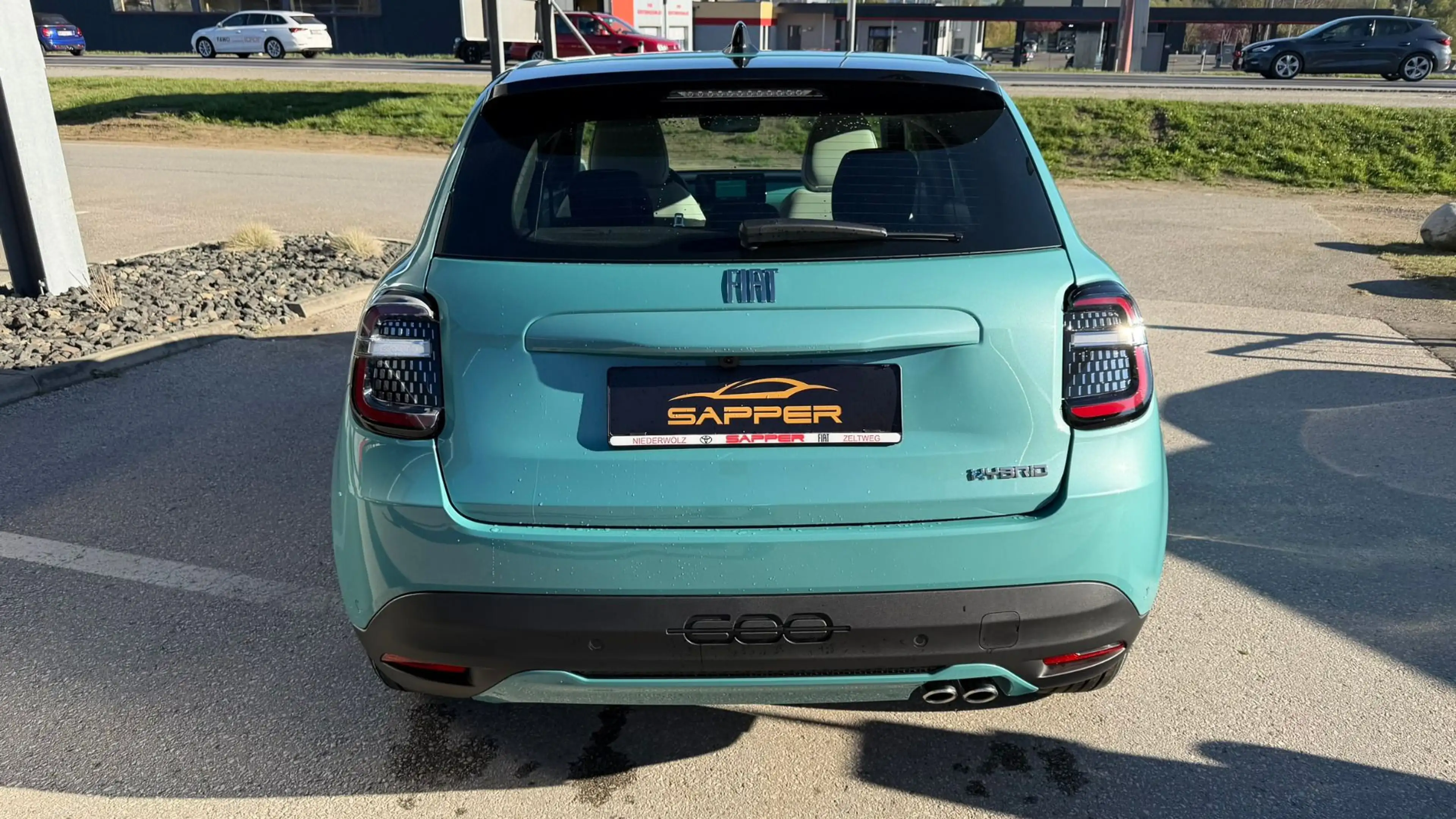 Fiat 600 Hybrid ICON — photo 5