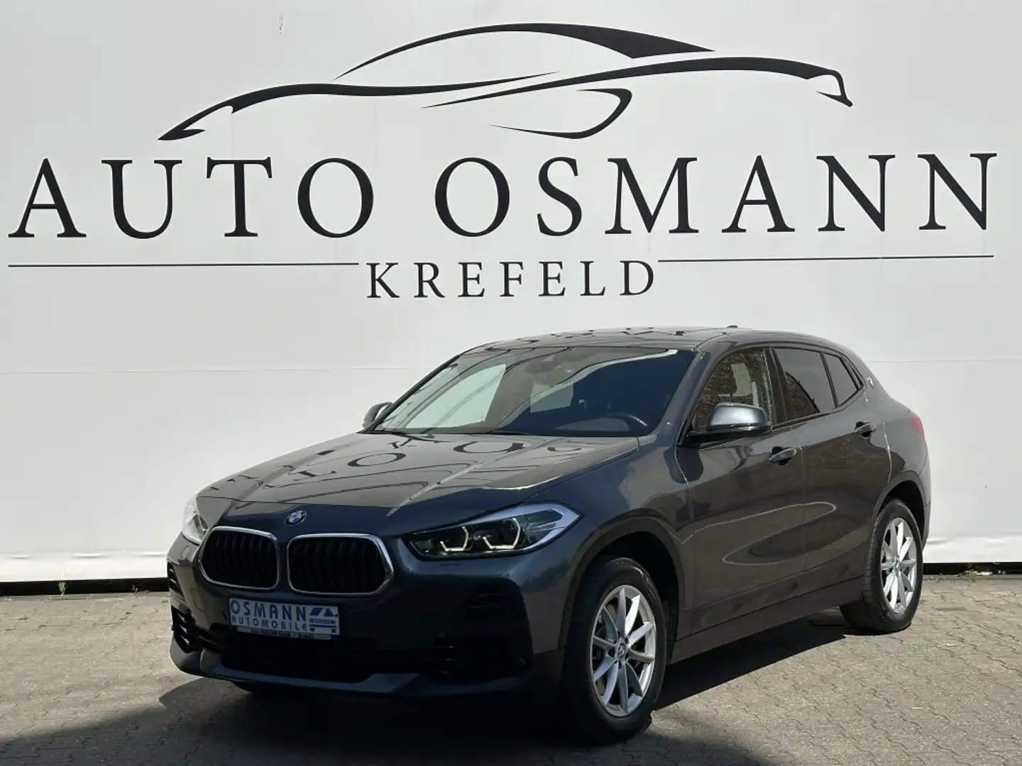 BMW X2 sDrive20d Aut. Advantage  Pano  Memory  RFK Grau - 1