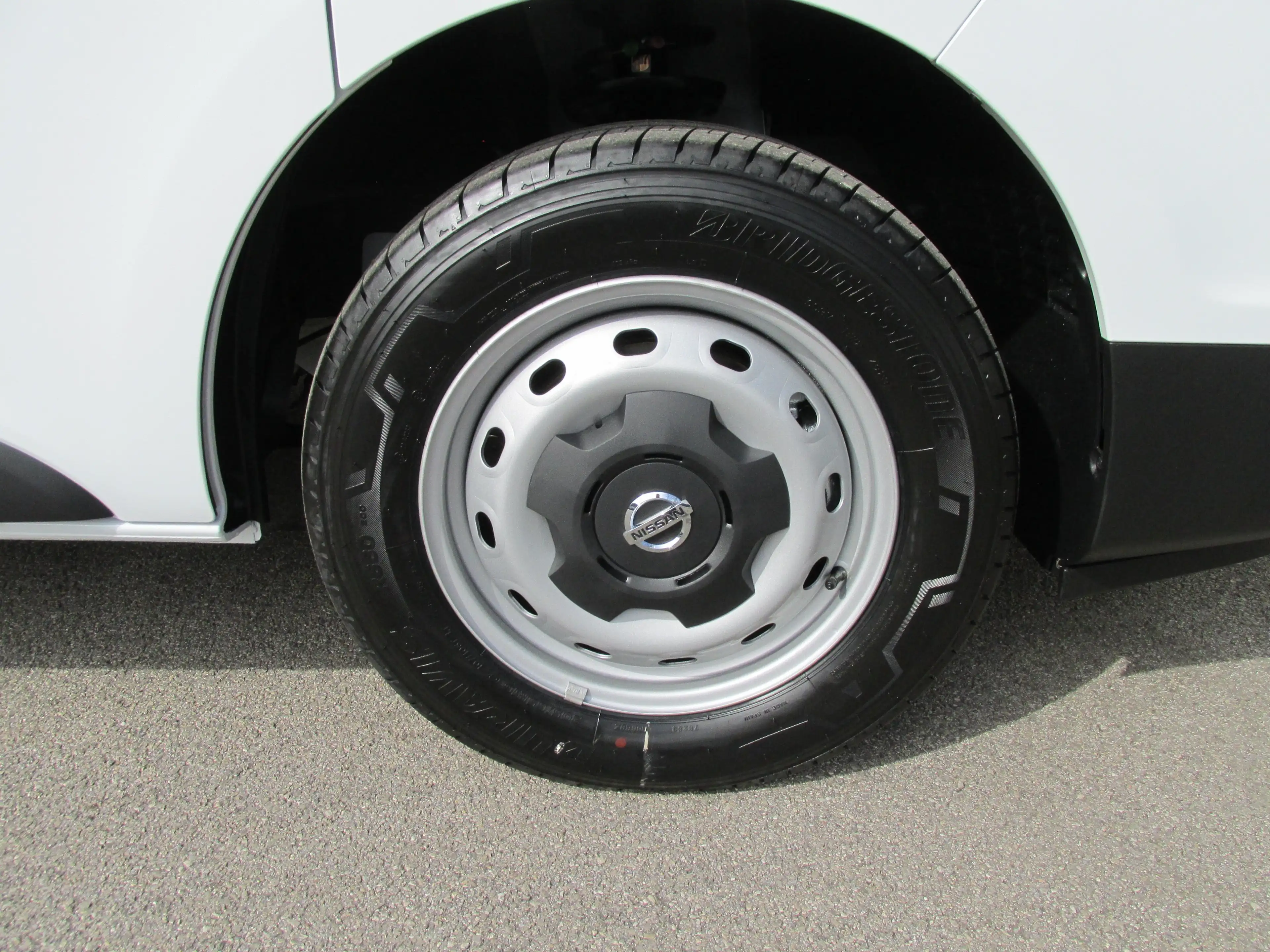 Nissan Primastar Kastenwagen L1H1 3,0t dCi 110 Acenta — photo 12