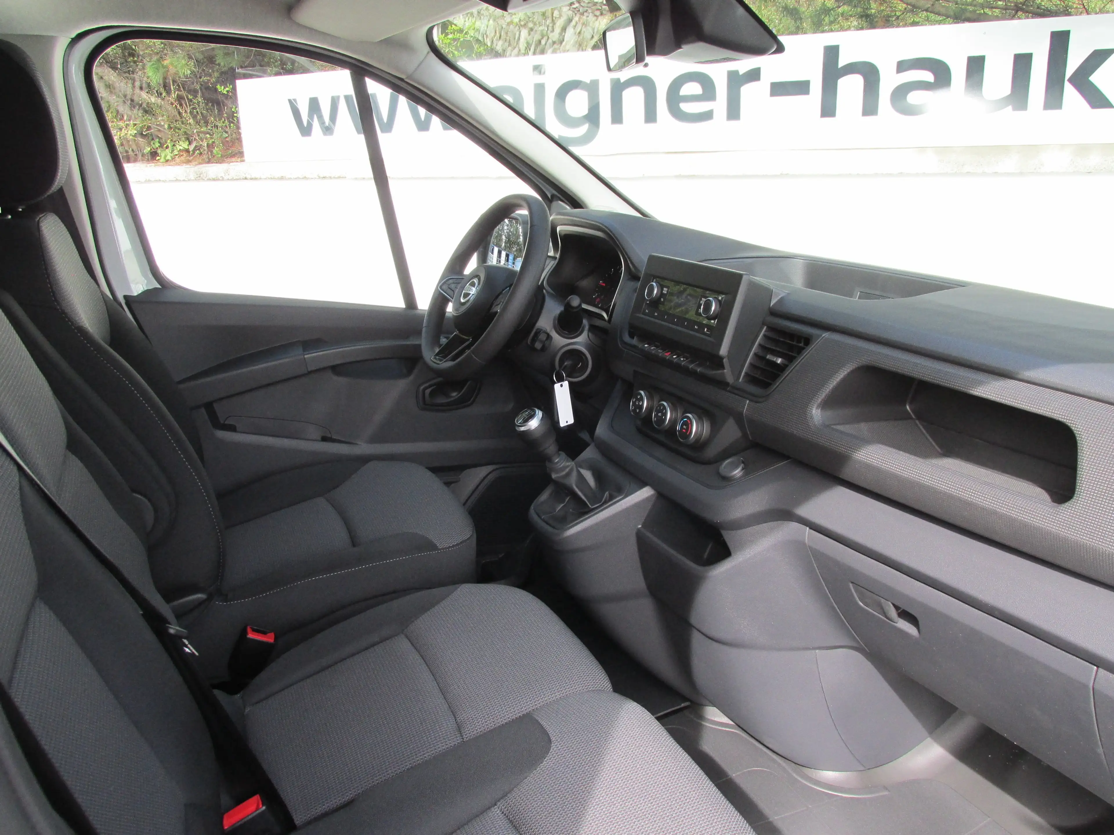 Nissan Primastar Kastenwagen L1H1 3,0t dCi 110 Acenta — photo 8