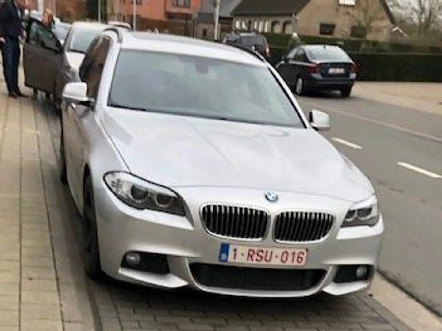 BMW 520 520d Touring Zilver - 1