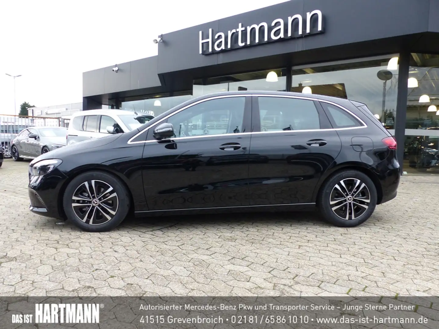 Mercedes-Benz B 200 PROGRESSIVE+MBUX+R.KAM+TOTWIN+WINTER+SMART Zwart - 2