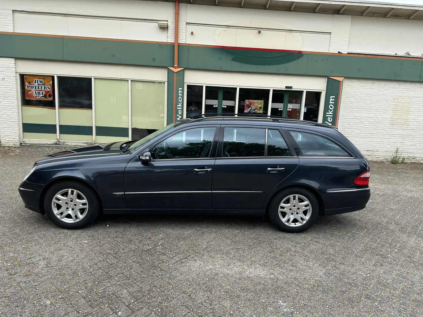 Mercedes-Benz E 240 Avantgarde Nero - 1