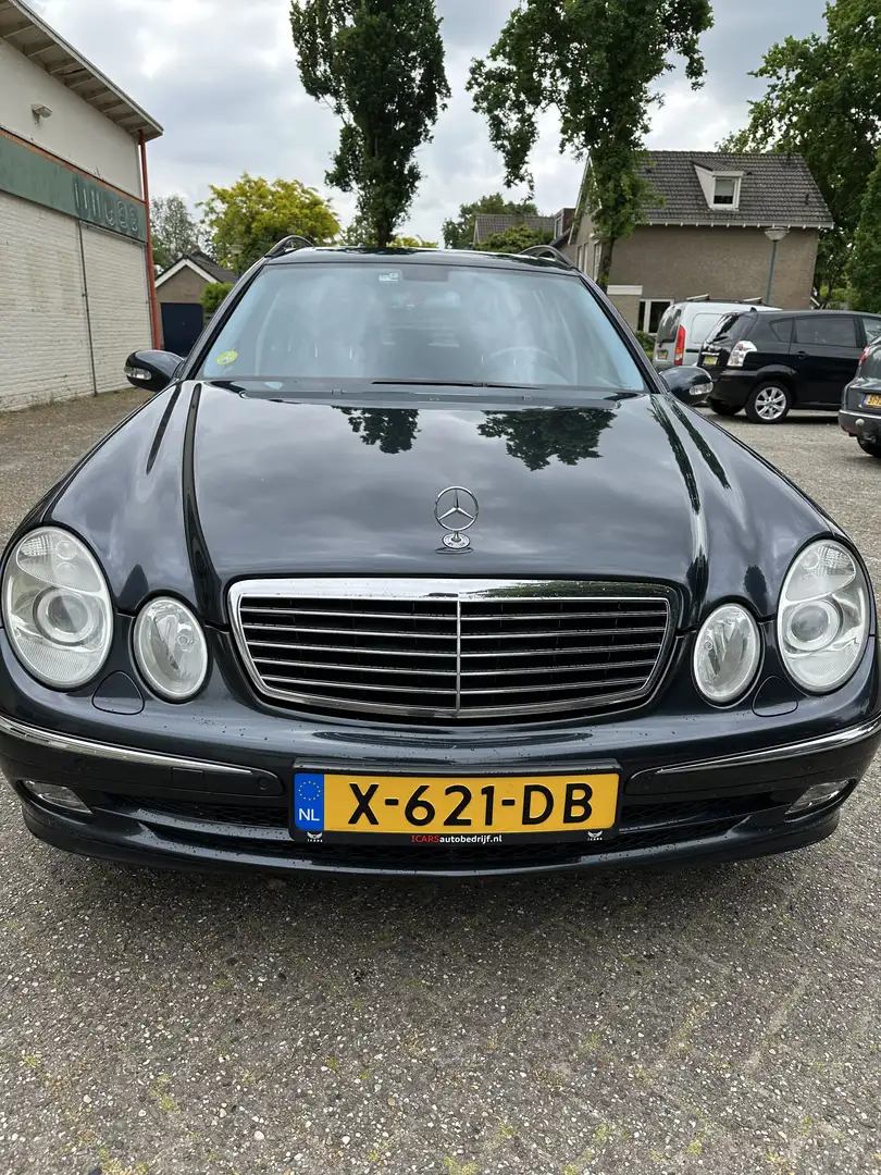 Mercedes-Benz E 240 Avantgarde Nero - 2