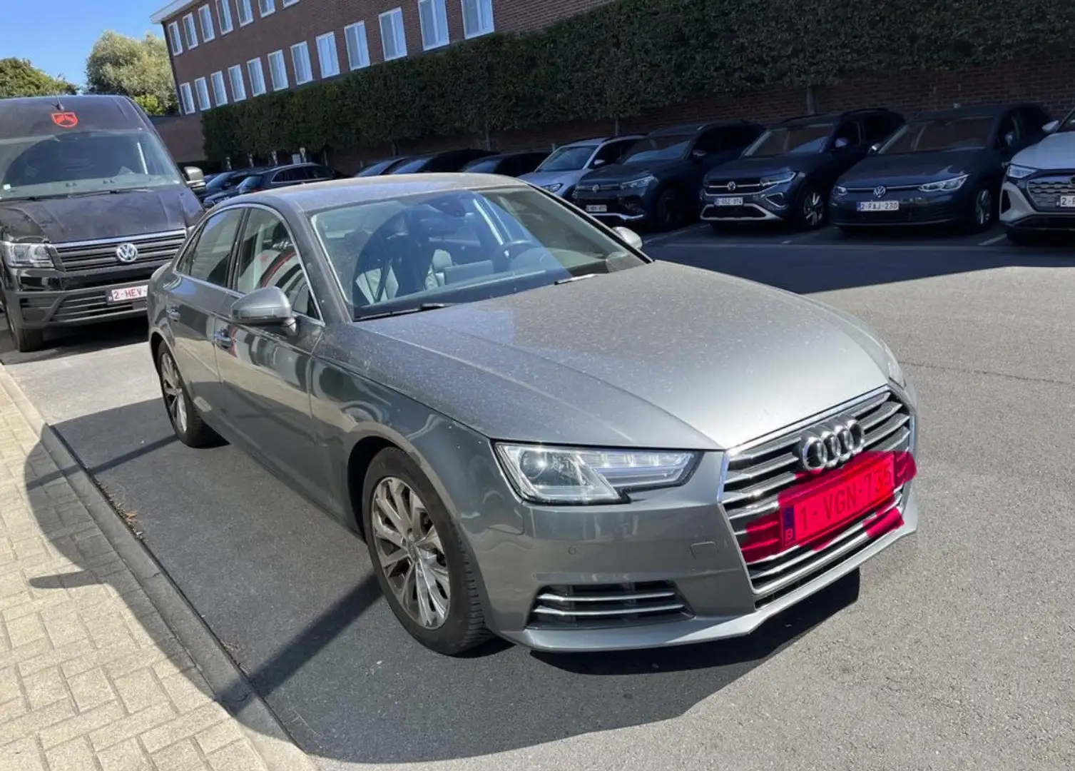 Audi A4 2,0 TDI Design S-tronic NETTO 13.500€!!!!!!!! - 2