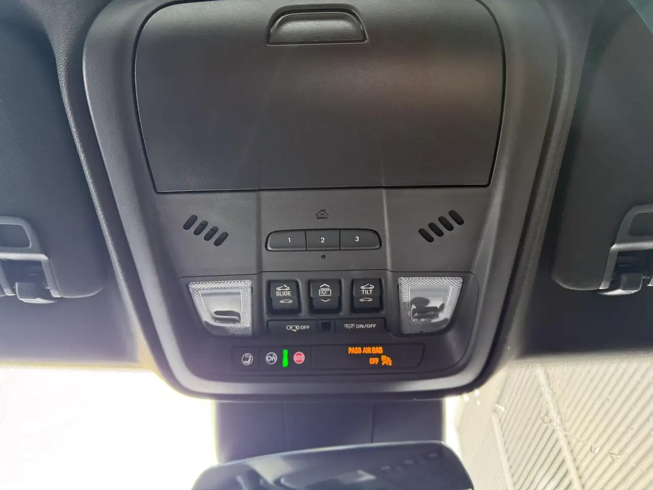 Cadillac XT4 снимка Cadillac XT4