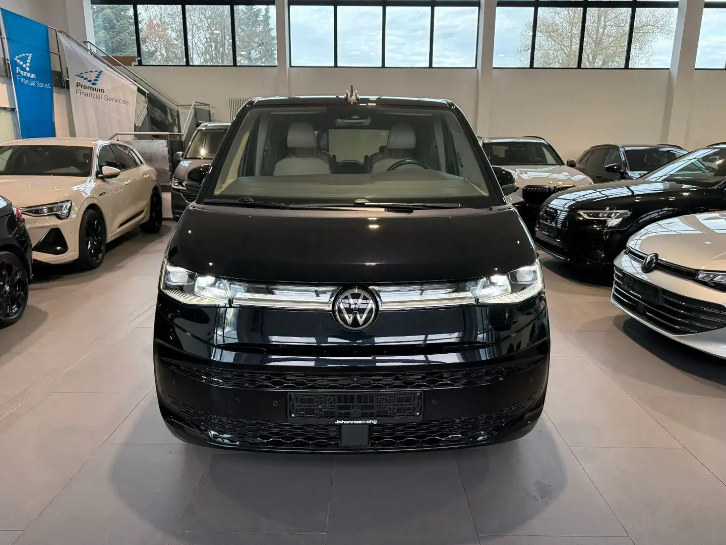 Volkswagen T7 Multivan eHybrid AID/ACC/MATRIX/360°/PANO/AHK Noir - 2