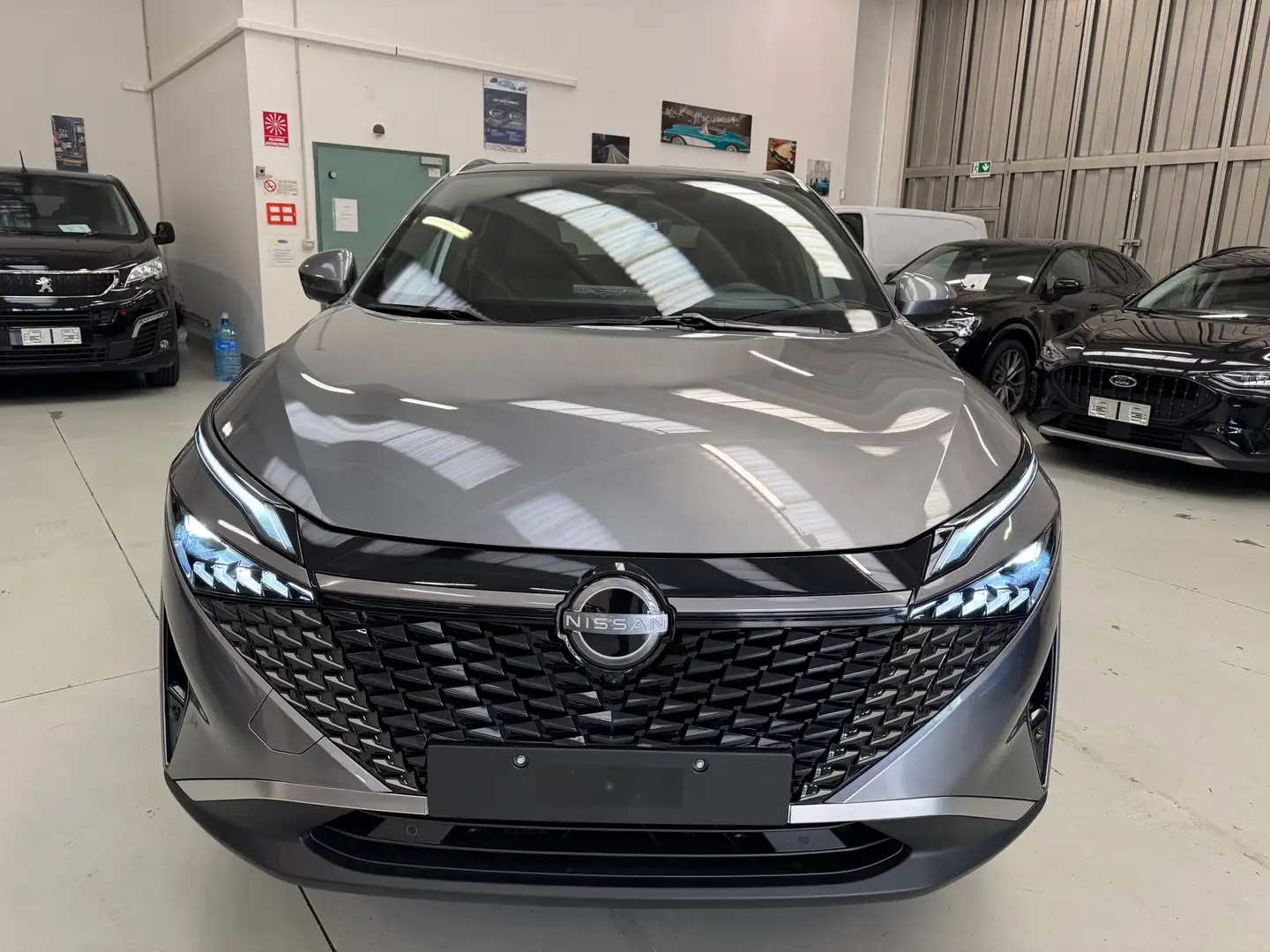 Nissan Qashqai Qashqai 1.3 Mhev Tekna 158CV X-Tronic KM.0 MY 25 Grigio - 2