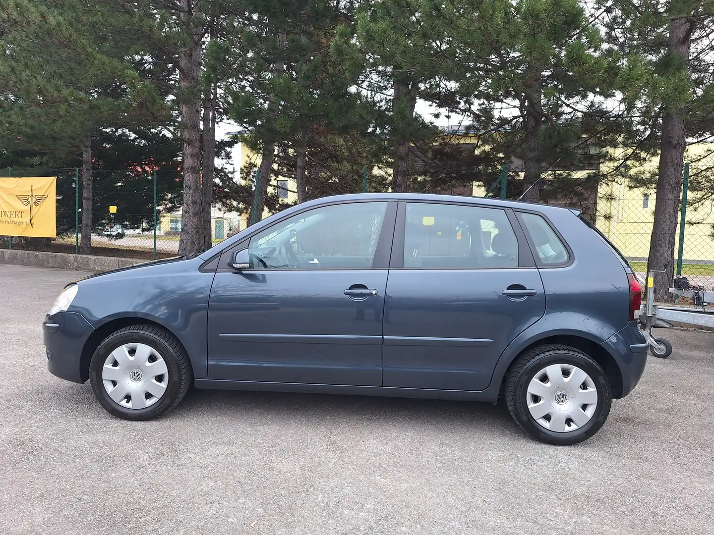 Volkswagen Polo Polo Cool Family 1,2 Grau - 2