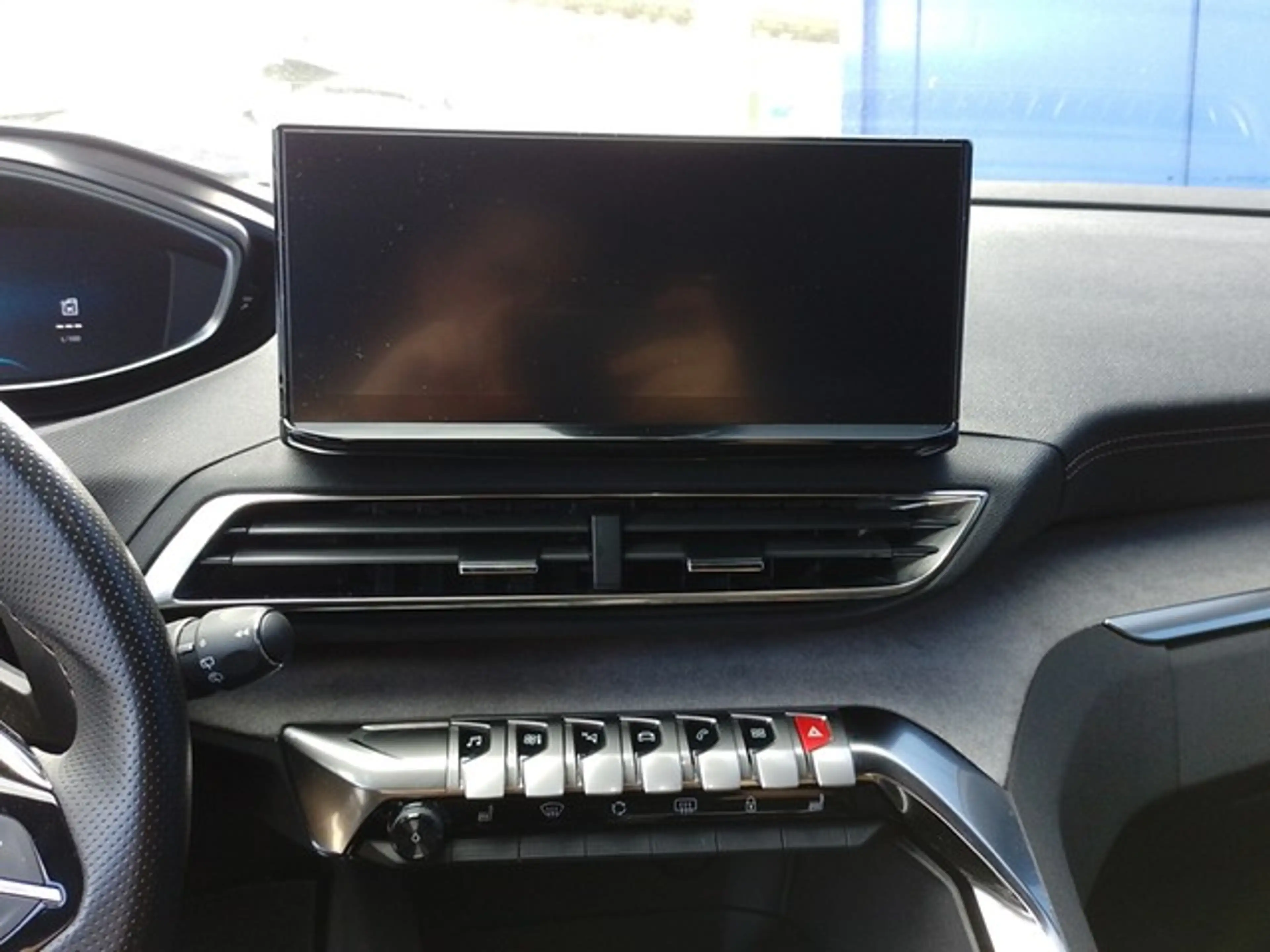 Peugeot 3008 (07.2016->) Hybrid 136 GT — photo 12
