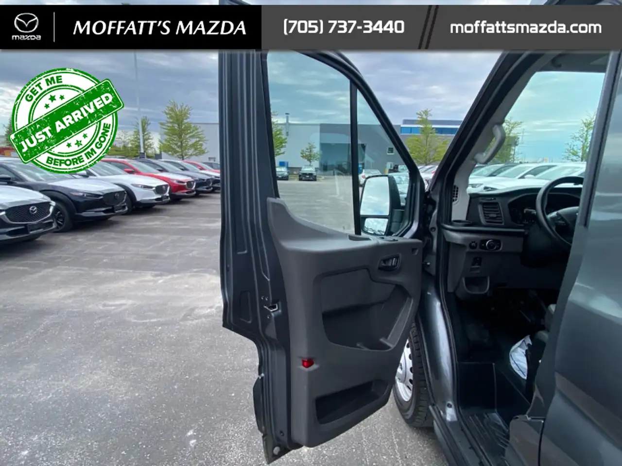 Ford Transit Cargo Van снимка Ford Transit Cargo Van