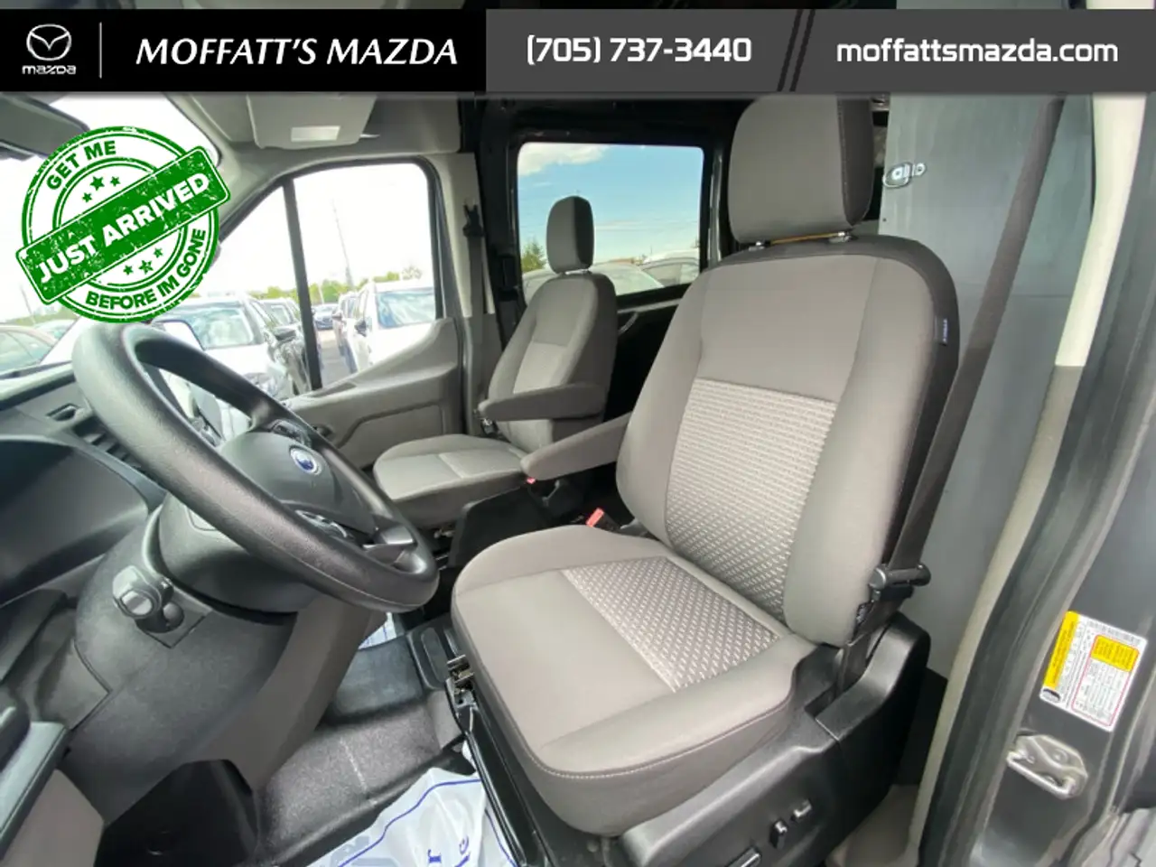 Ford Transit Cargo Van снимка Ford Transit Cargo Van